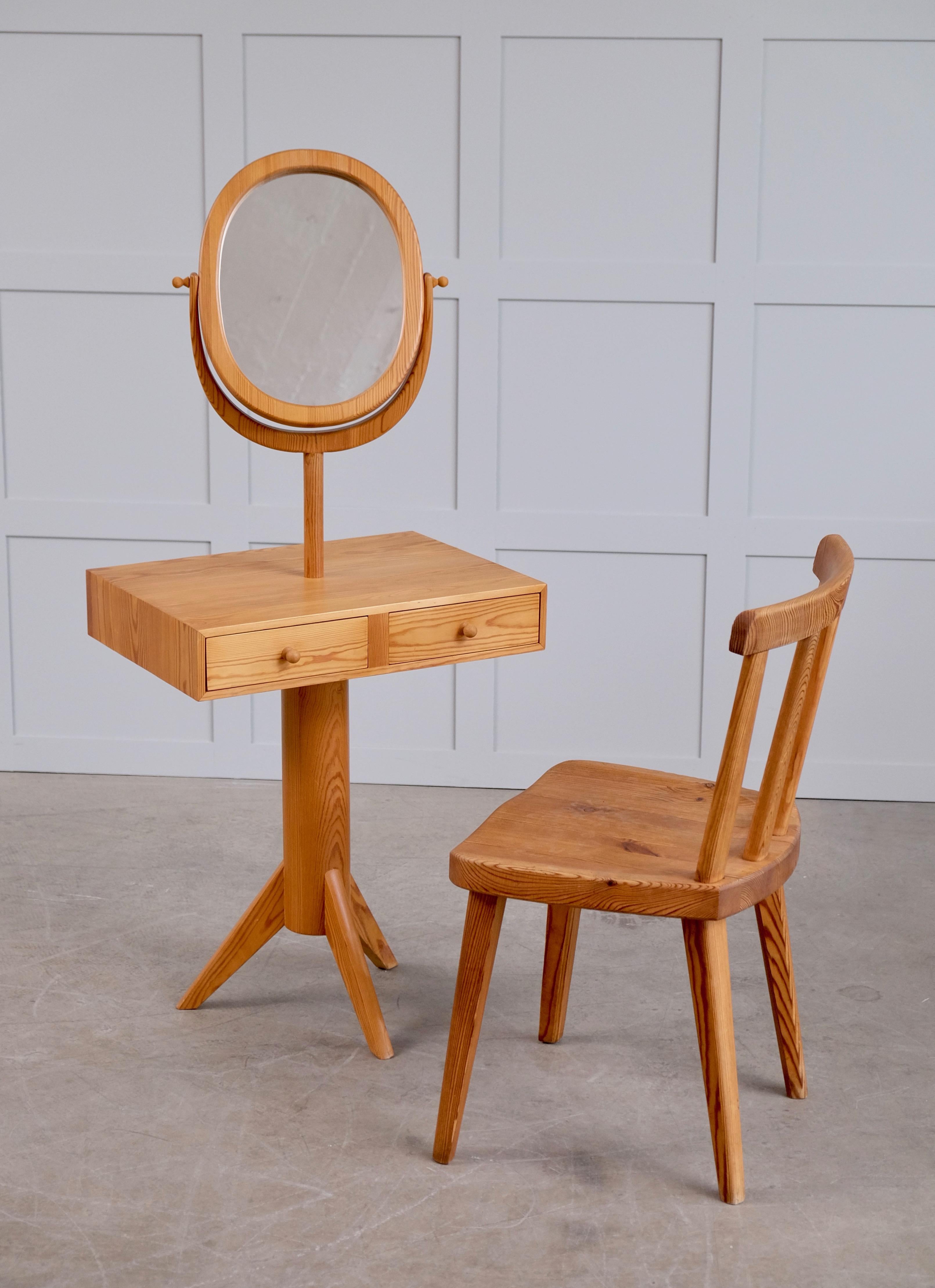 Scandinavian Modern Rare Dressing Table with Mirror by Erik Höglund, Sweden, 1950s For Sale