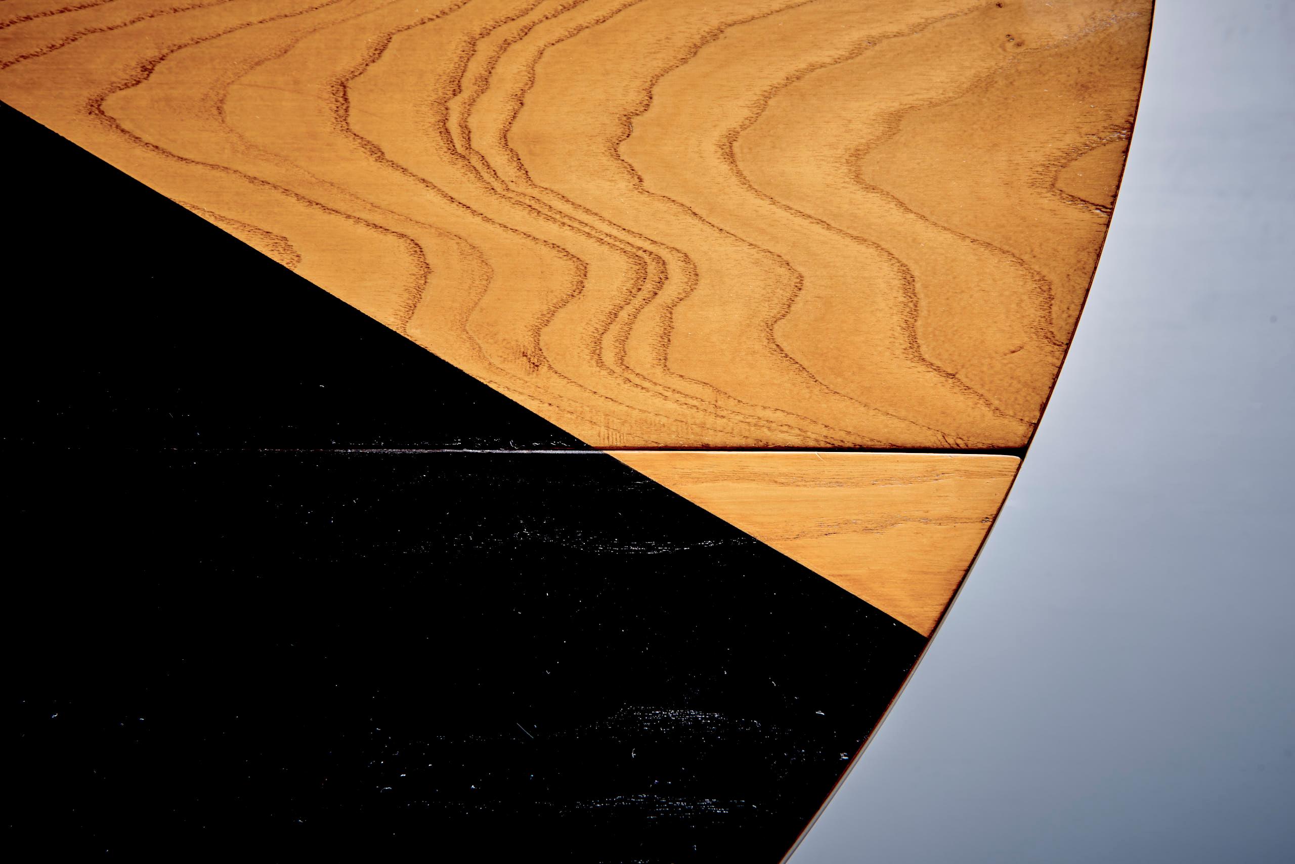 Rare Drop-Leaf Table from the Apta Series by Gio Ponti with two-tone pattern For Sale 1
