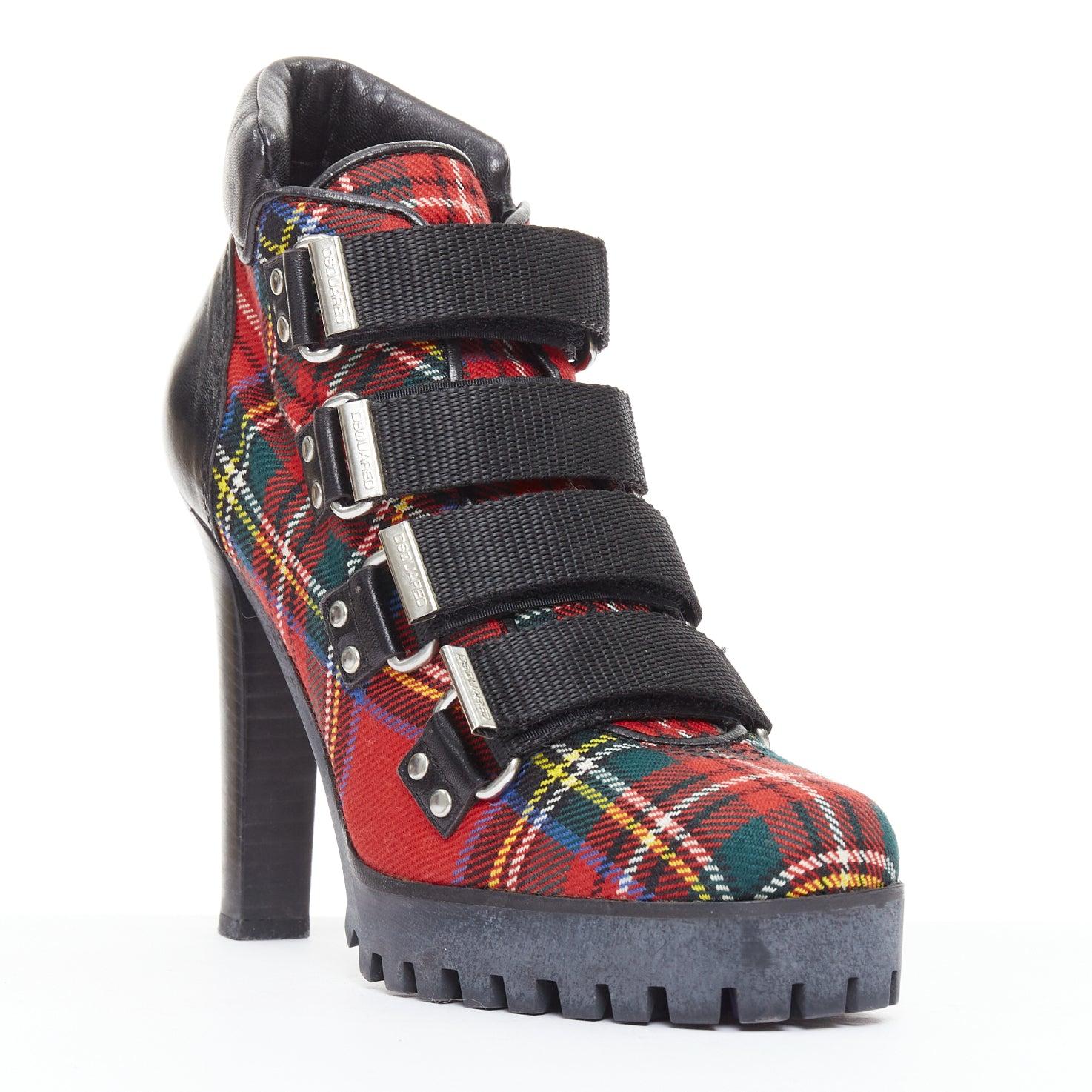 rare DSQUARED2 Vintage rouge tartan laine punk boucle bottines EU36
Référence : ANWU/A01332
Marque : Dsquared2
Matière : Tissu, cuir
Couleur : rouge, noir
Motif : Plaid
Fermeture : ruban magique
Doublure : Cuir noir
Fabriqué en : Italie

CONDITION