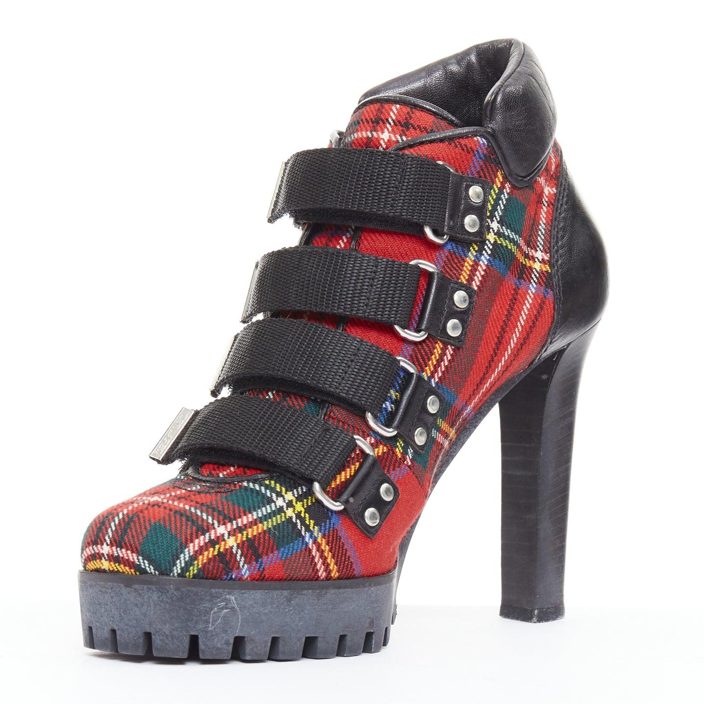 rare DSQUARED2 Vintage rouge tartan laine punk boucle bottines EU36 Bon état - En vente à Hong Kong, NT