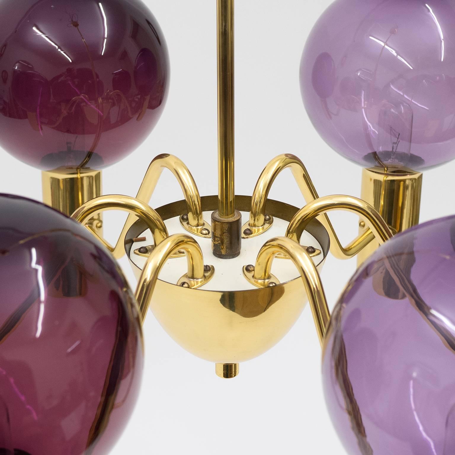 Mid-20th Century Rare Dual Color Glass and Brass Chandelier by Hans-Agne Jakobsson, 1960s