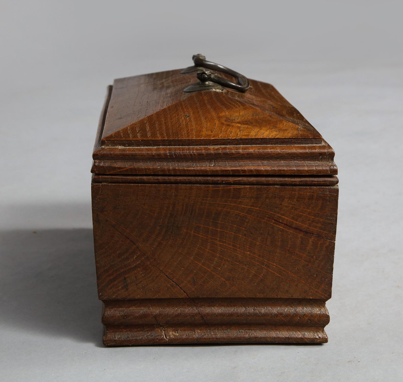 Late 18th Century Rare Dugout Tea Caddy
