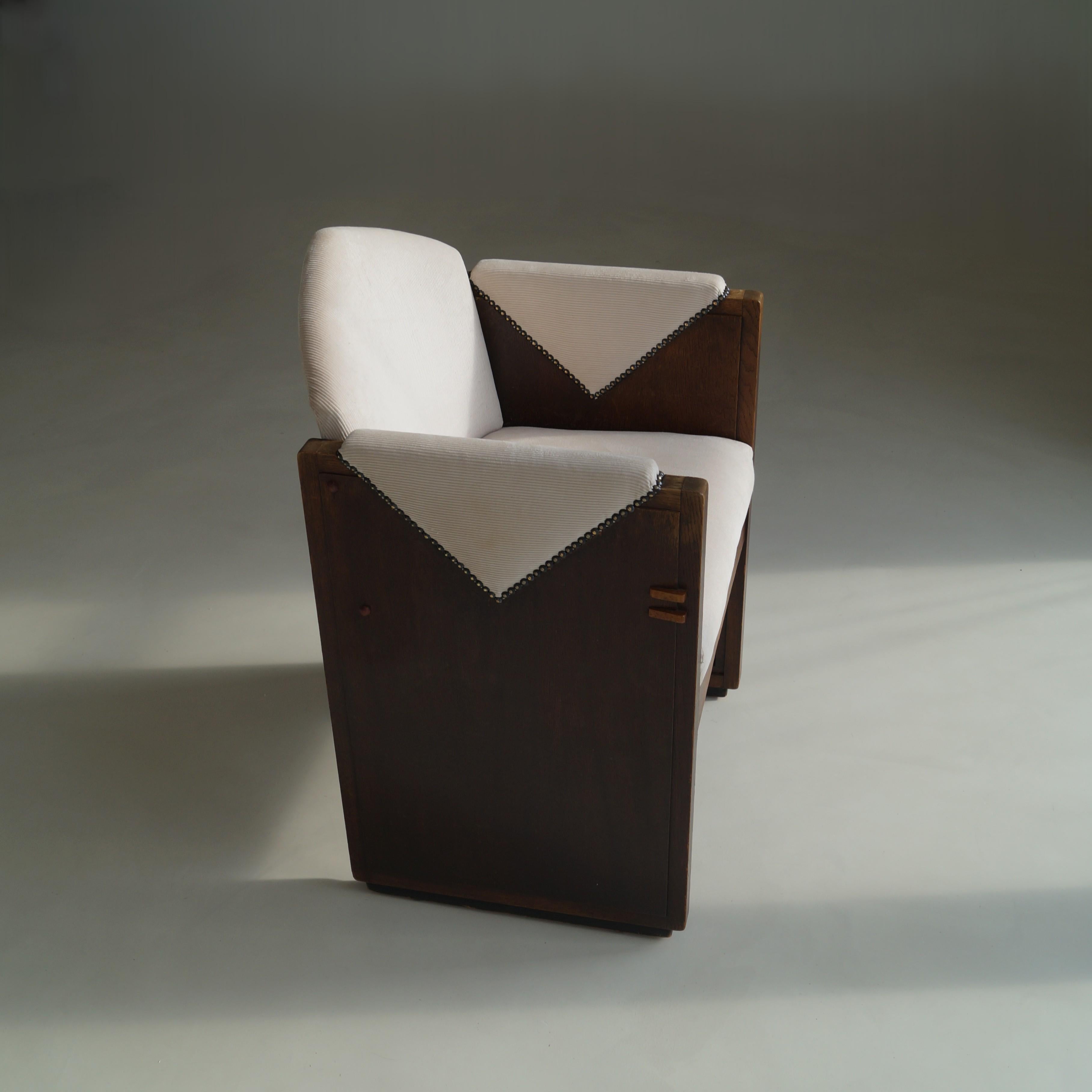 Début du 20ème siècle Rare fauteuil Art déco hollandais de l'école d'Amsterdam, années 1920 en vente