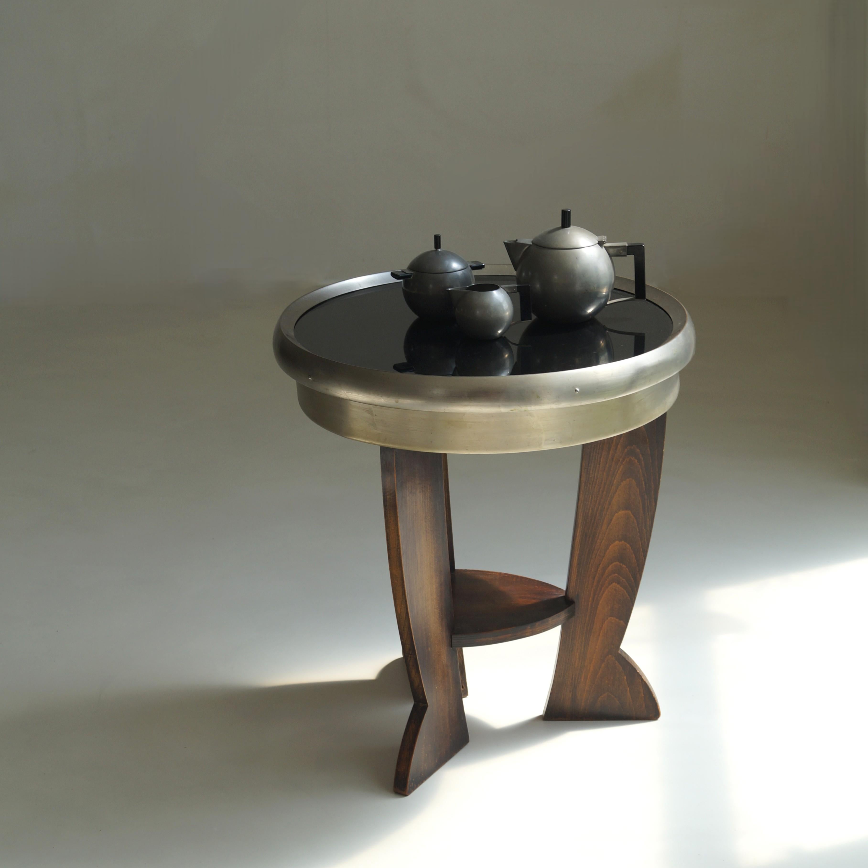 Raro tavolo a treppiede olandese Bauhaus/Art Deco con piano nero, anni '20 in vendita 7