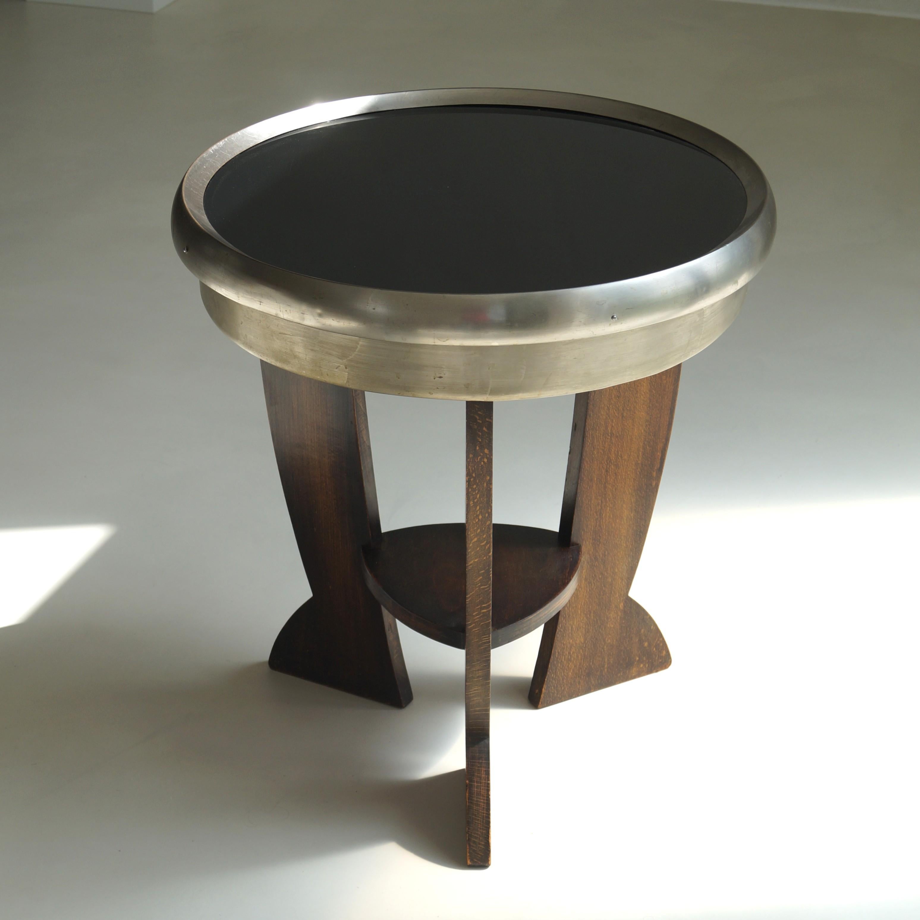 Inizio XX secolo Raro tavolo a treppiede olandese Bauhaus/Art Deco con piano nero, anni '20 in vendita