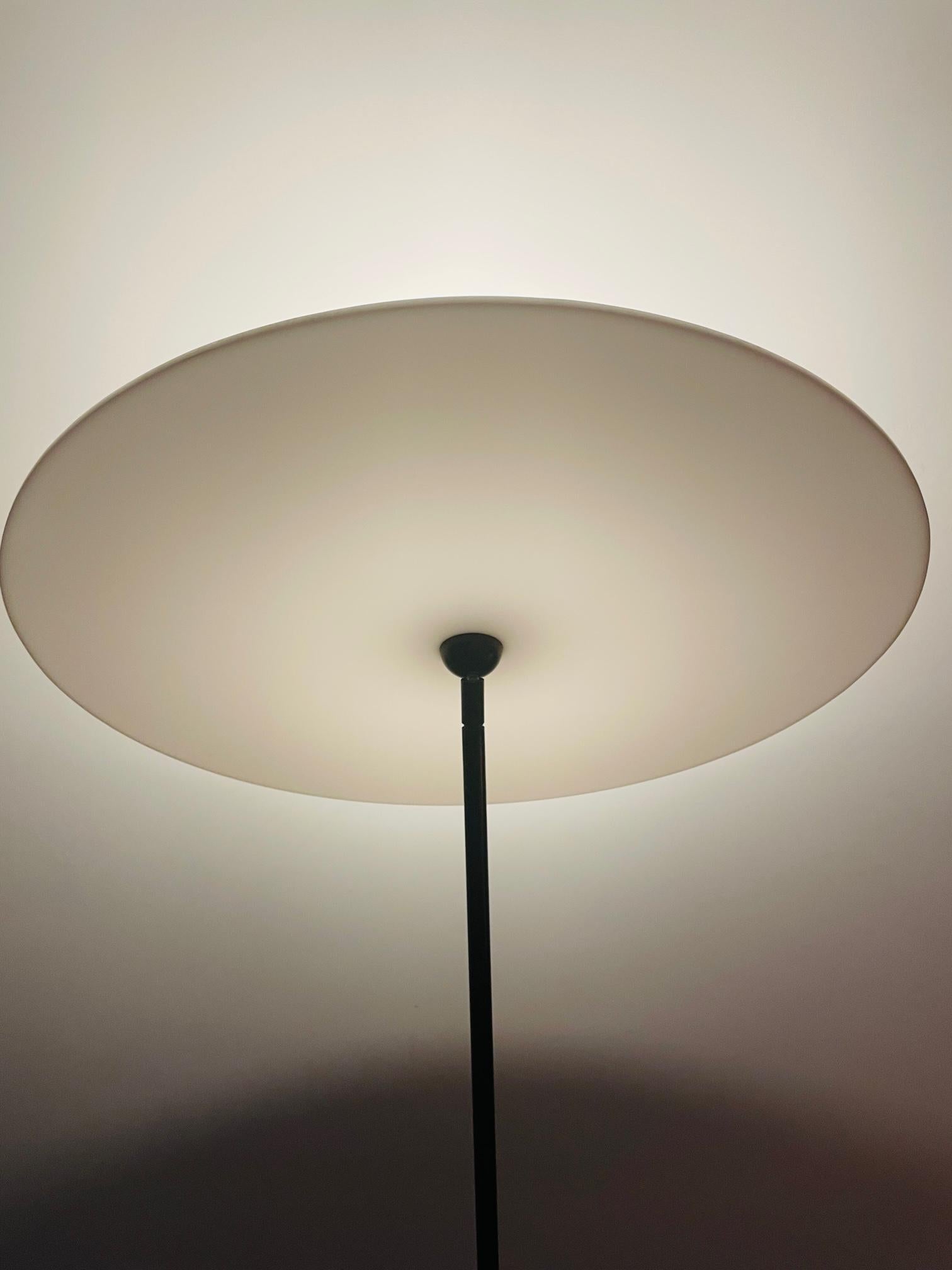 Rare Dutch Design Floor Lamp 'Disk' by Aldo van den Nieuwelaar for Nila & Nila 12