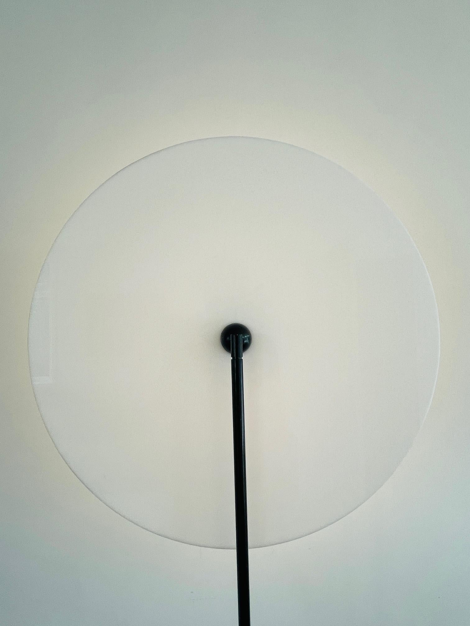 Rare Dutch Design Floor Lamp 'Disk' by Aldo van den Nieuwelaar for Nila & Nila  2