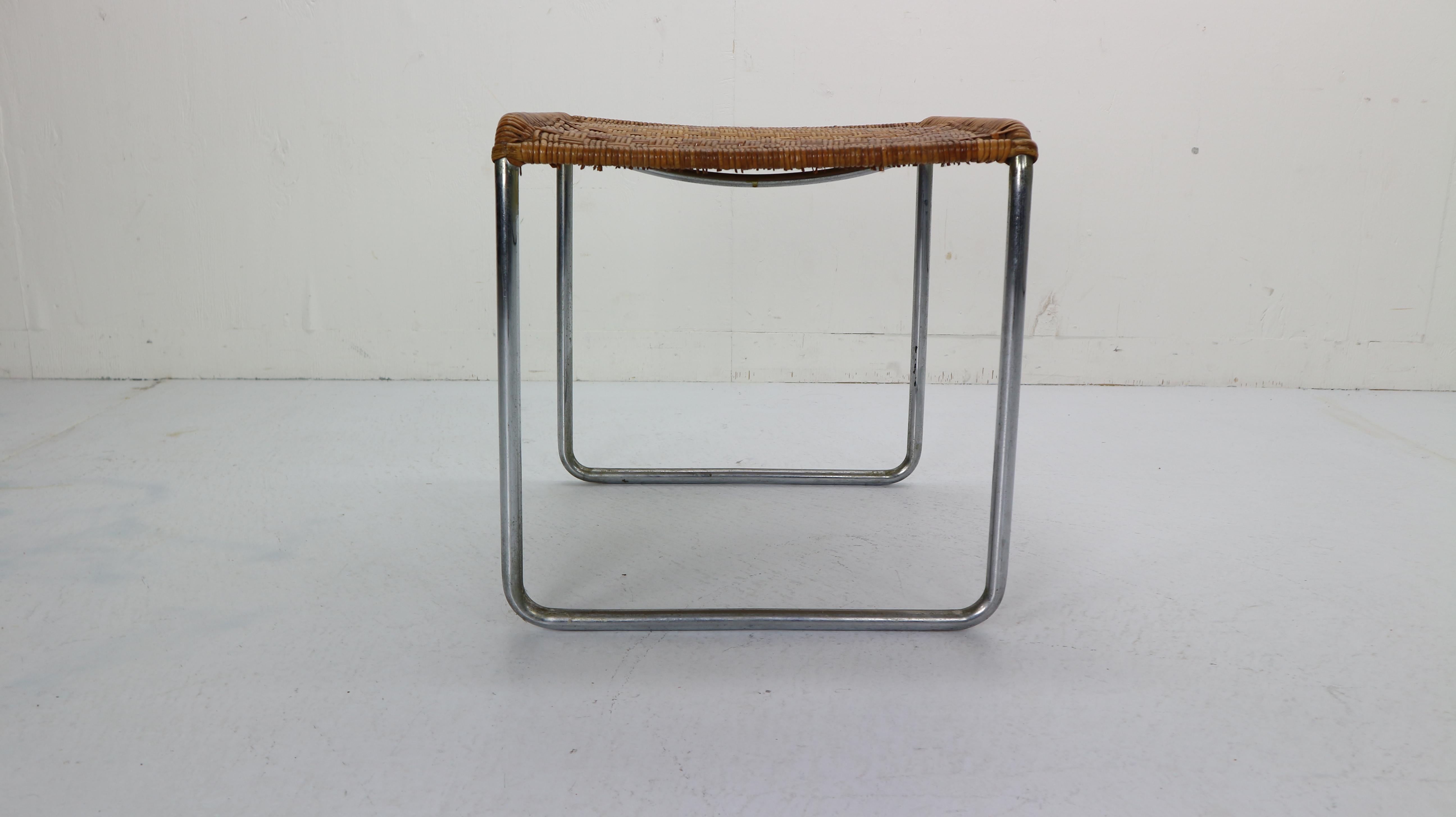 Rare Dutch Design Rattan and Chrome Footstool by W.H. Gispen, 1933-1936 2