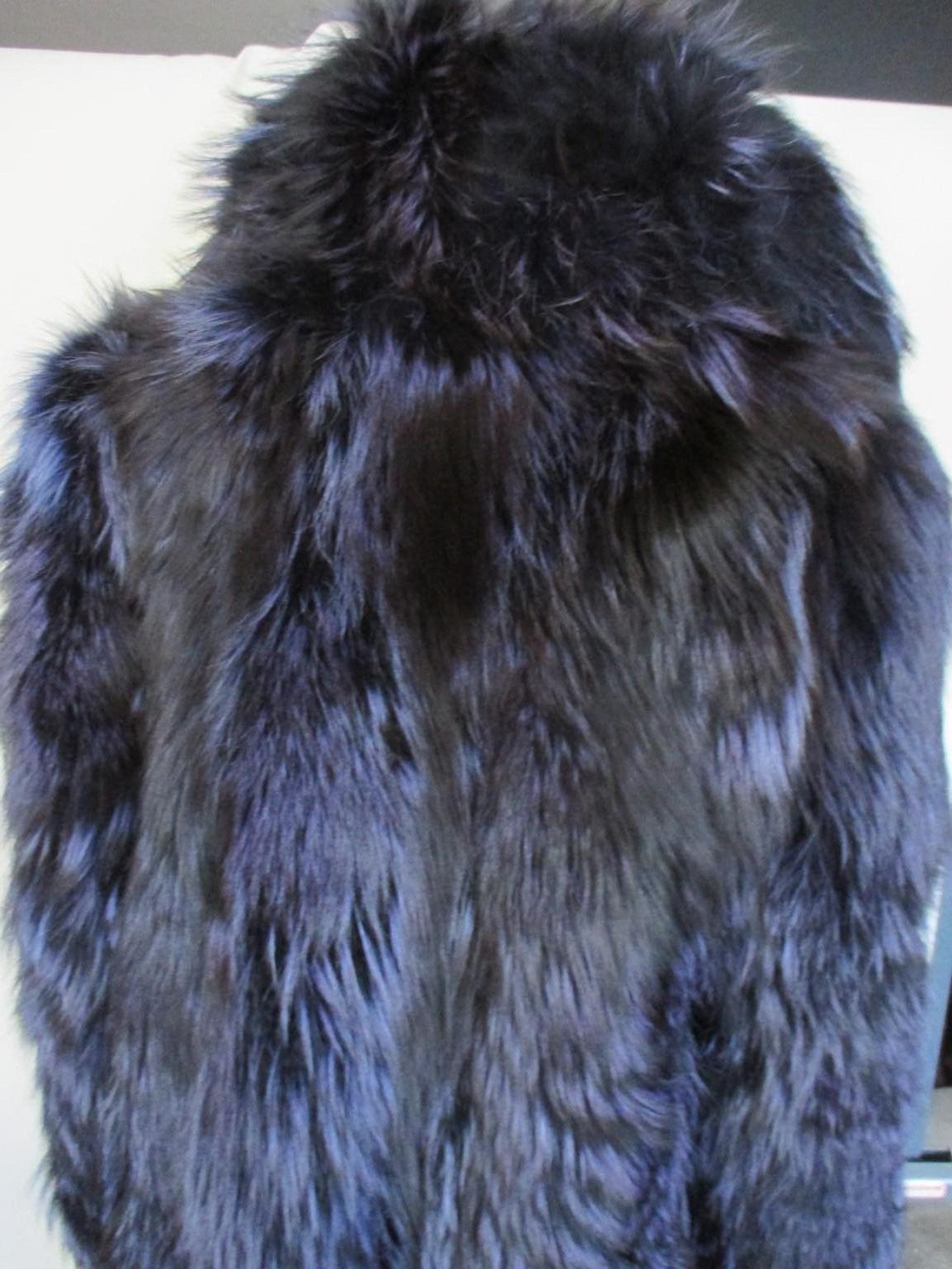 Rare dyed Purple Silver Fox Fur coat In Good Condition In Amsterdam, NL