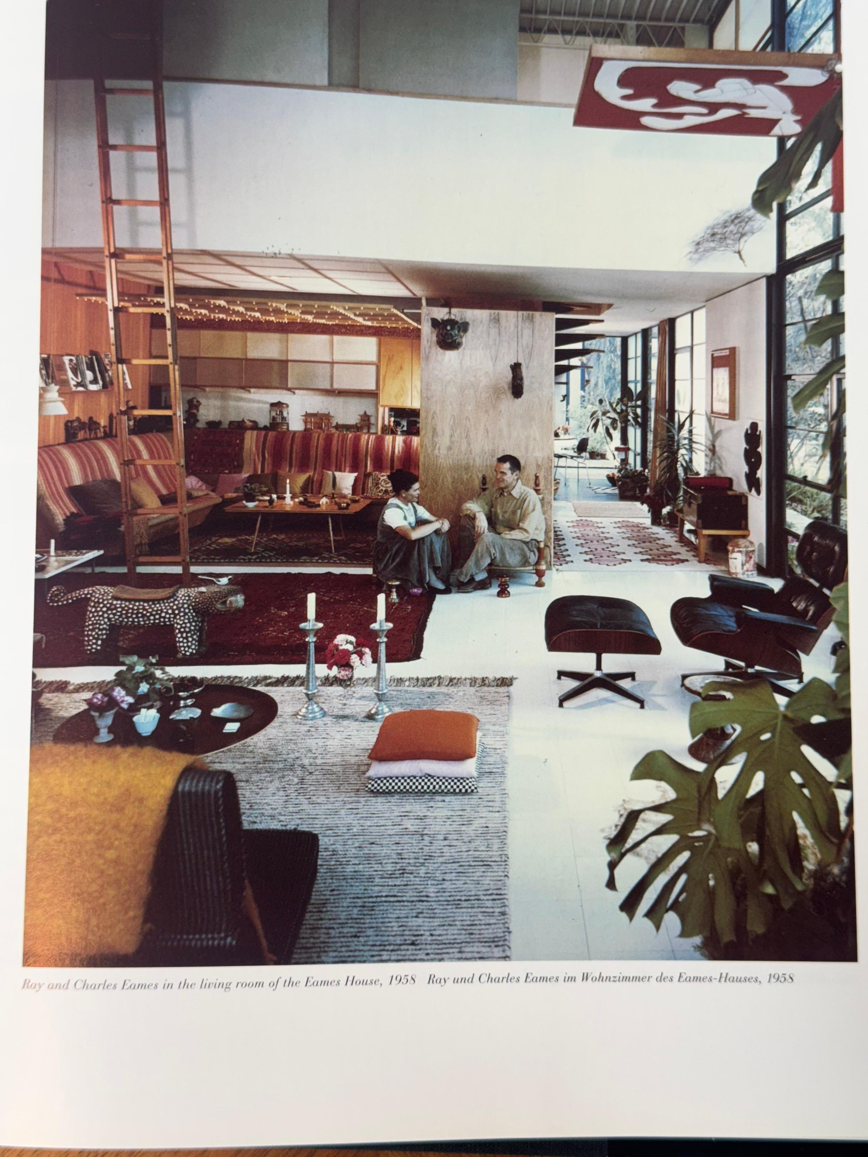 Mid-Century Modern Rare Eames House Book w/Architectual Model by James Barkley en vente