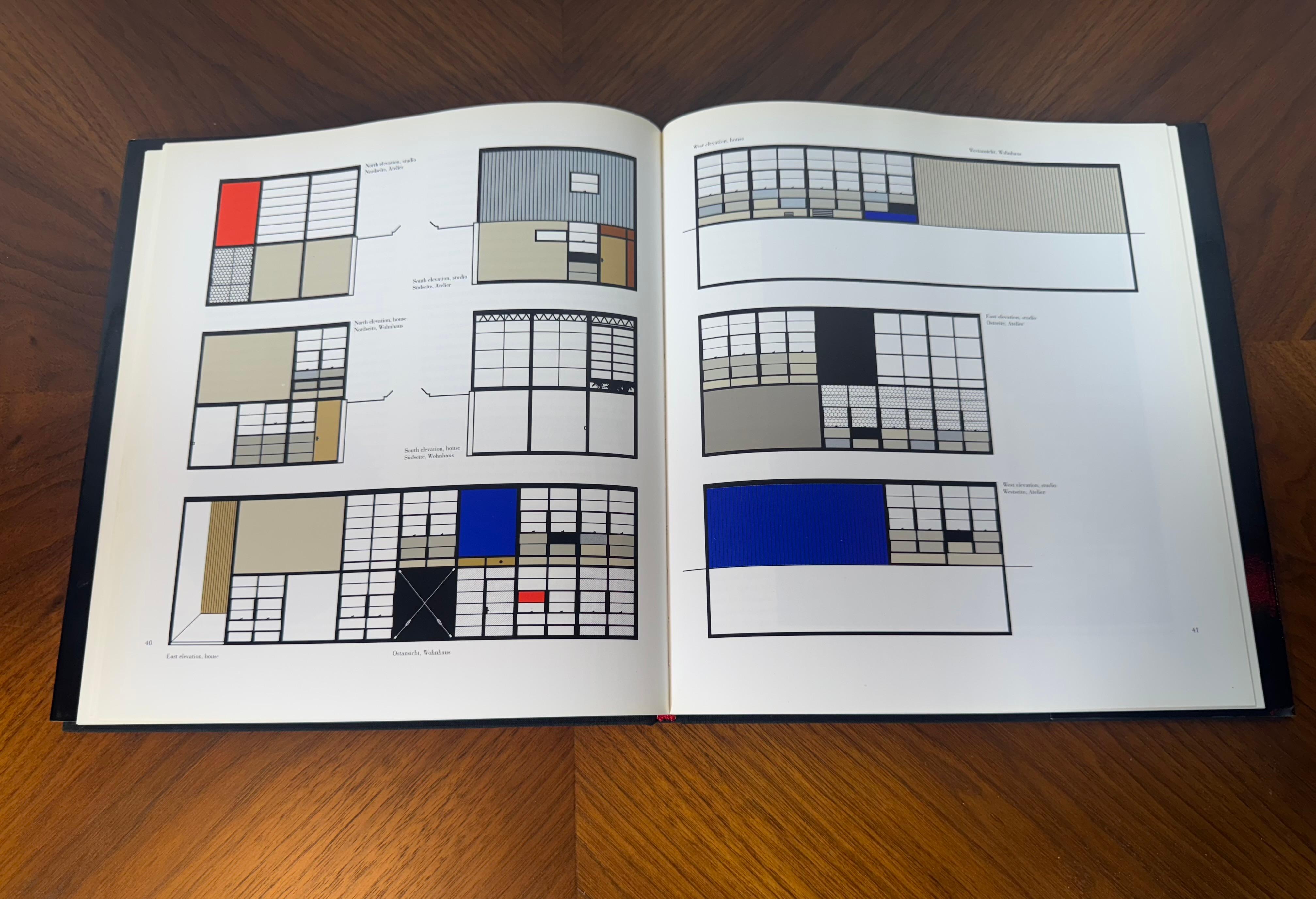 Rare Eames House Book w/Architectual Model by James Barkley Bon état - En vente à Buffalo, NY