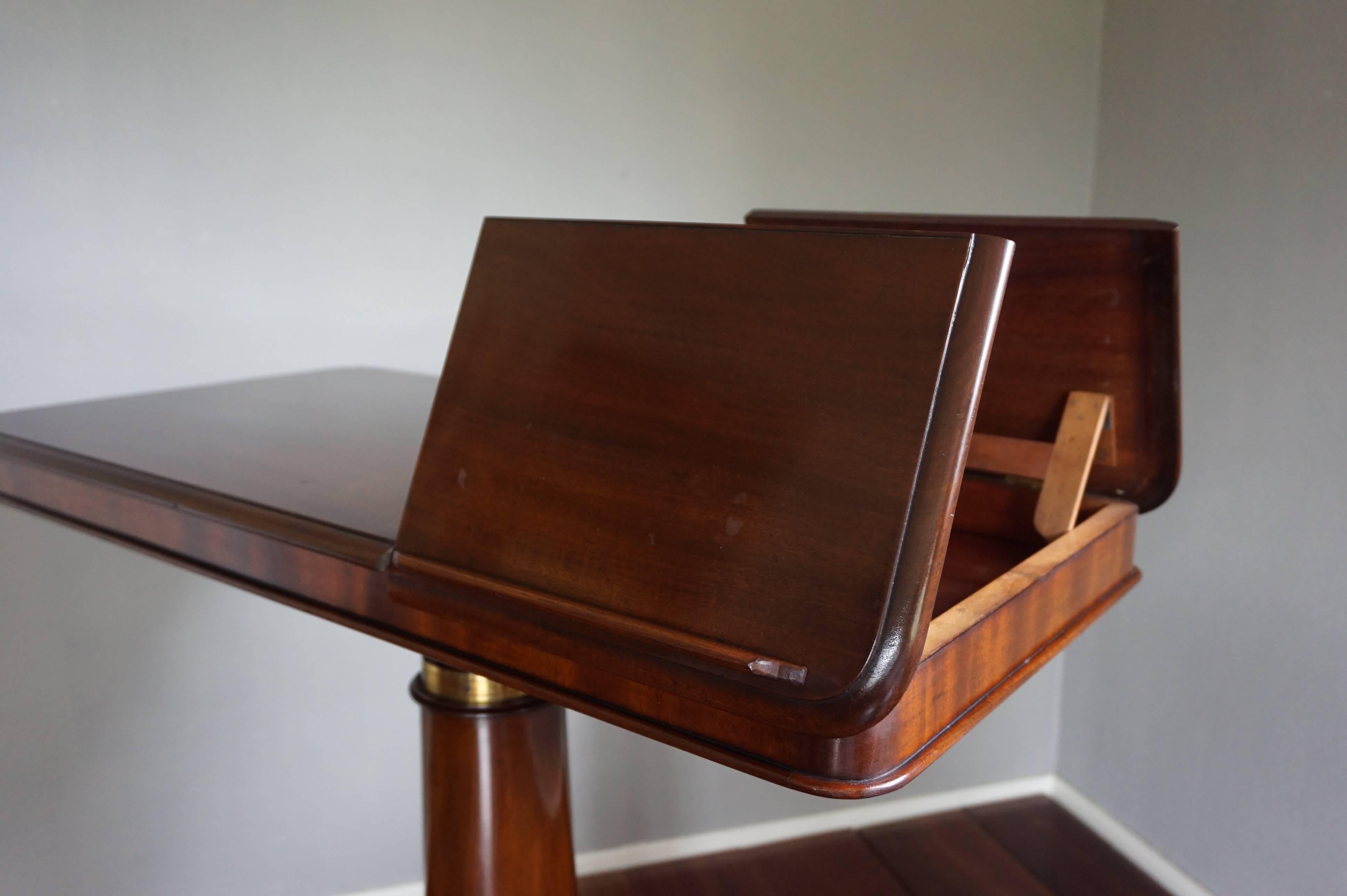 Rare Early 1800s Multi Adjustable Mahogany Georgian Reading Table or Side Table In Excellent Condition In Lisse, NL