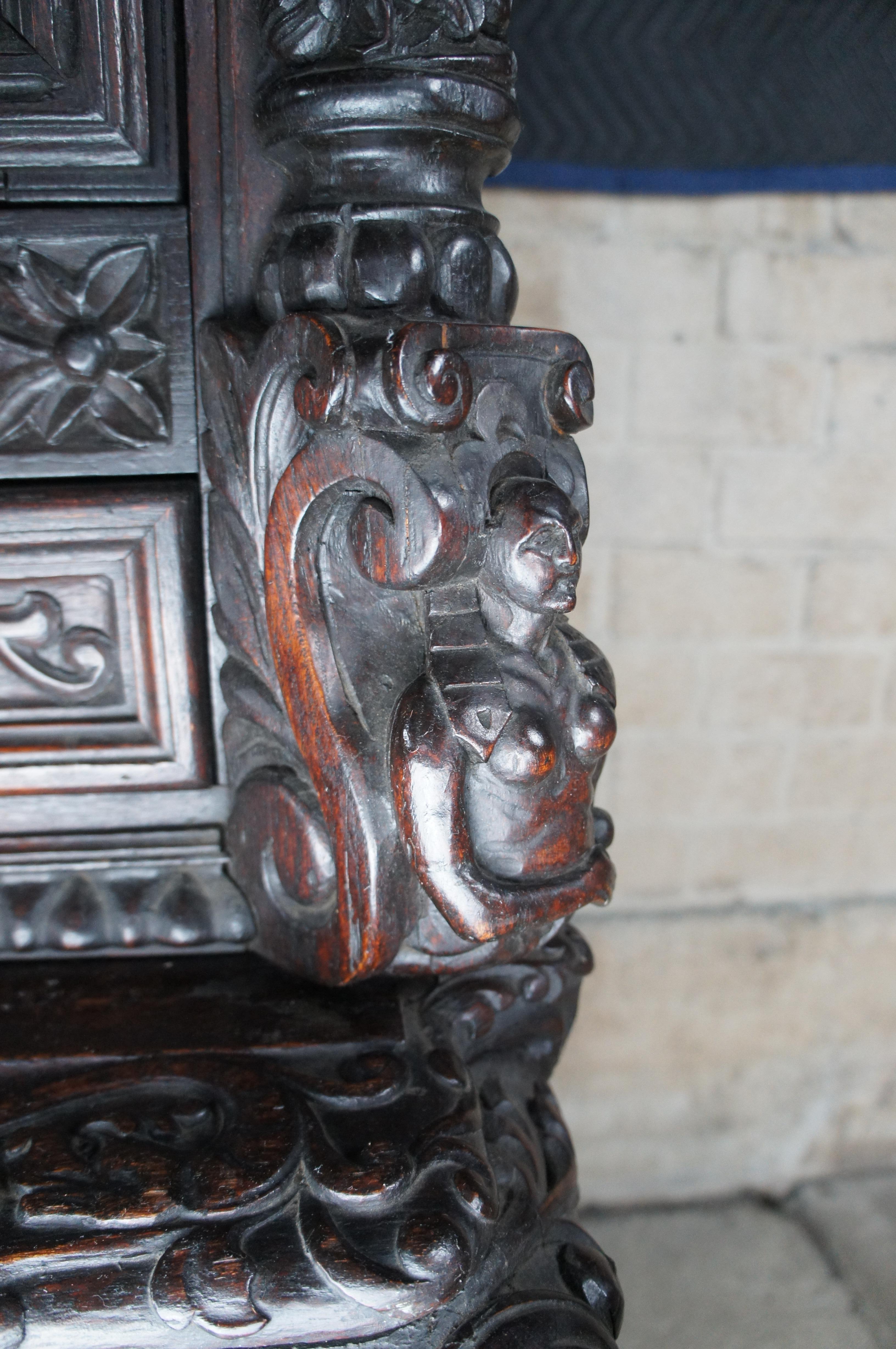 Rare Early 18th Century English Carved Oak Hugh Castle Cabinet Chest Bookcase For Sale 2
