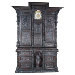 Rare Early 18th Century English Carved Oak Hugh Castle Cabinet Chest Bookcase