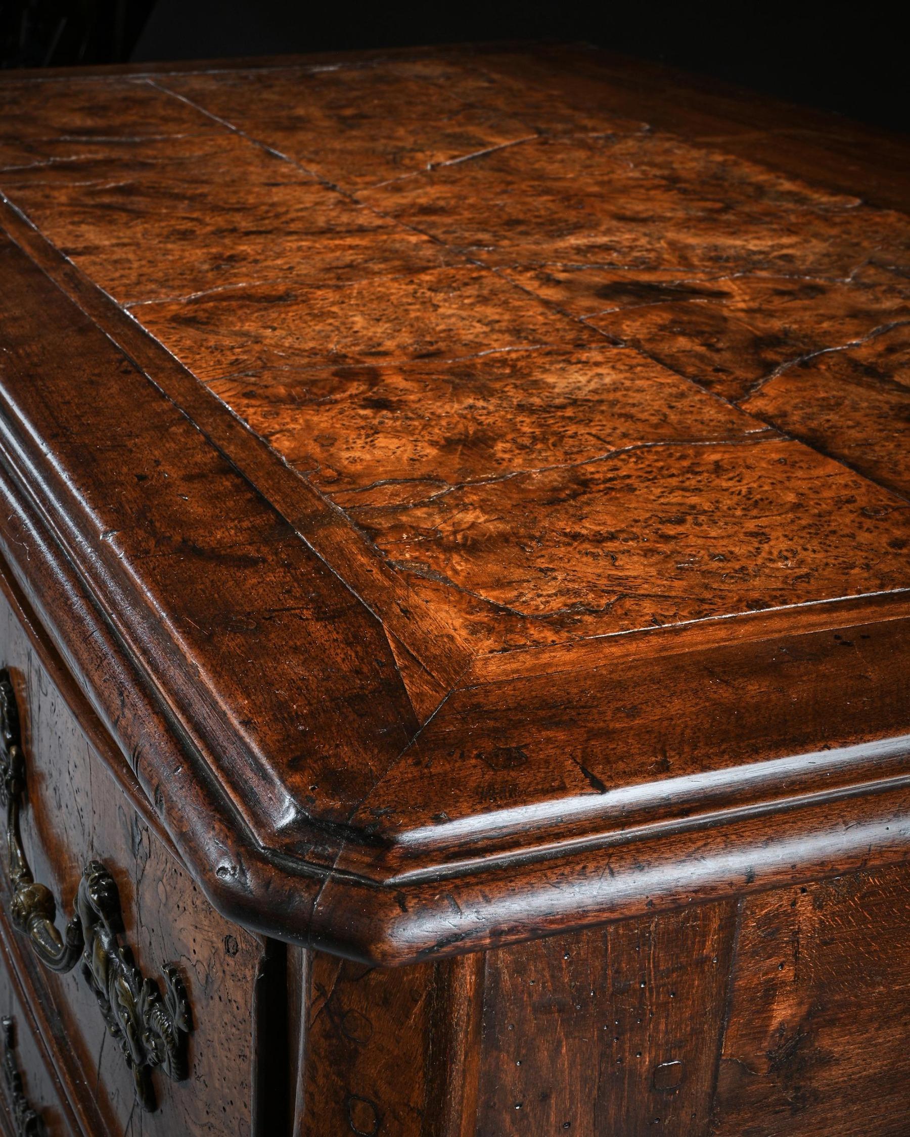 Rare Early 18th Century Louis XV Provincial Burr Elm Mazarin Commode For Sale 4