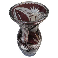 Rare Vase en cristal d'améthyste gravé à la main au début des années 1900