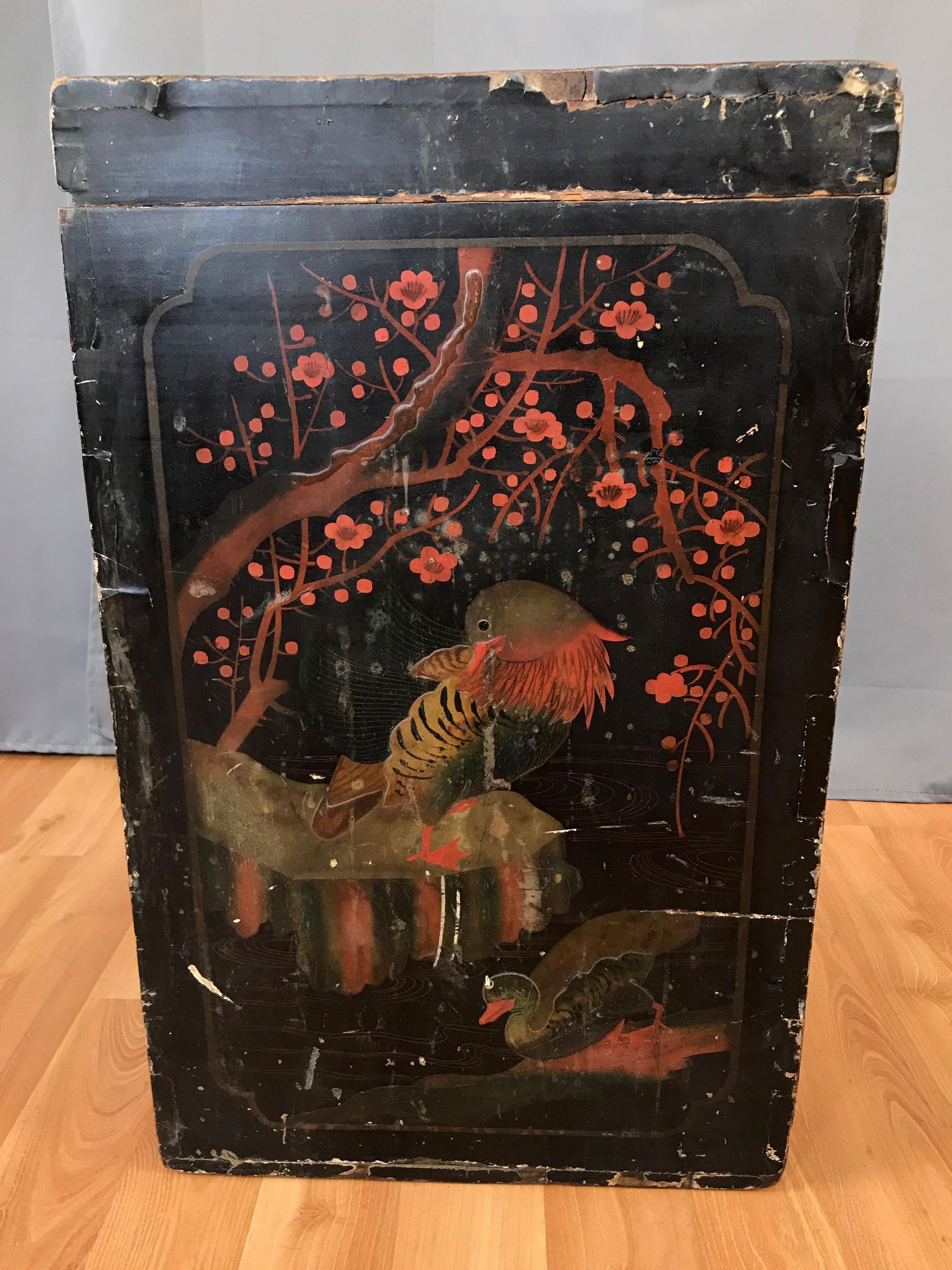 Metal Wellman Peck & Co. Large Lacquer Decorated Japanese Tea Box, Early 1900s