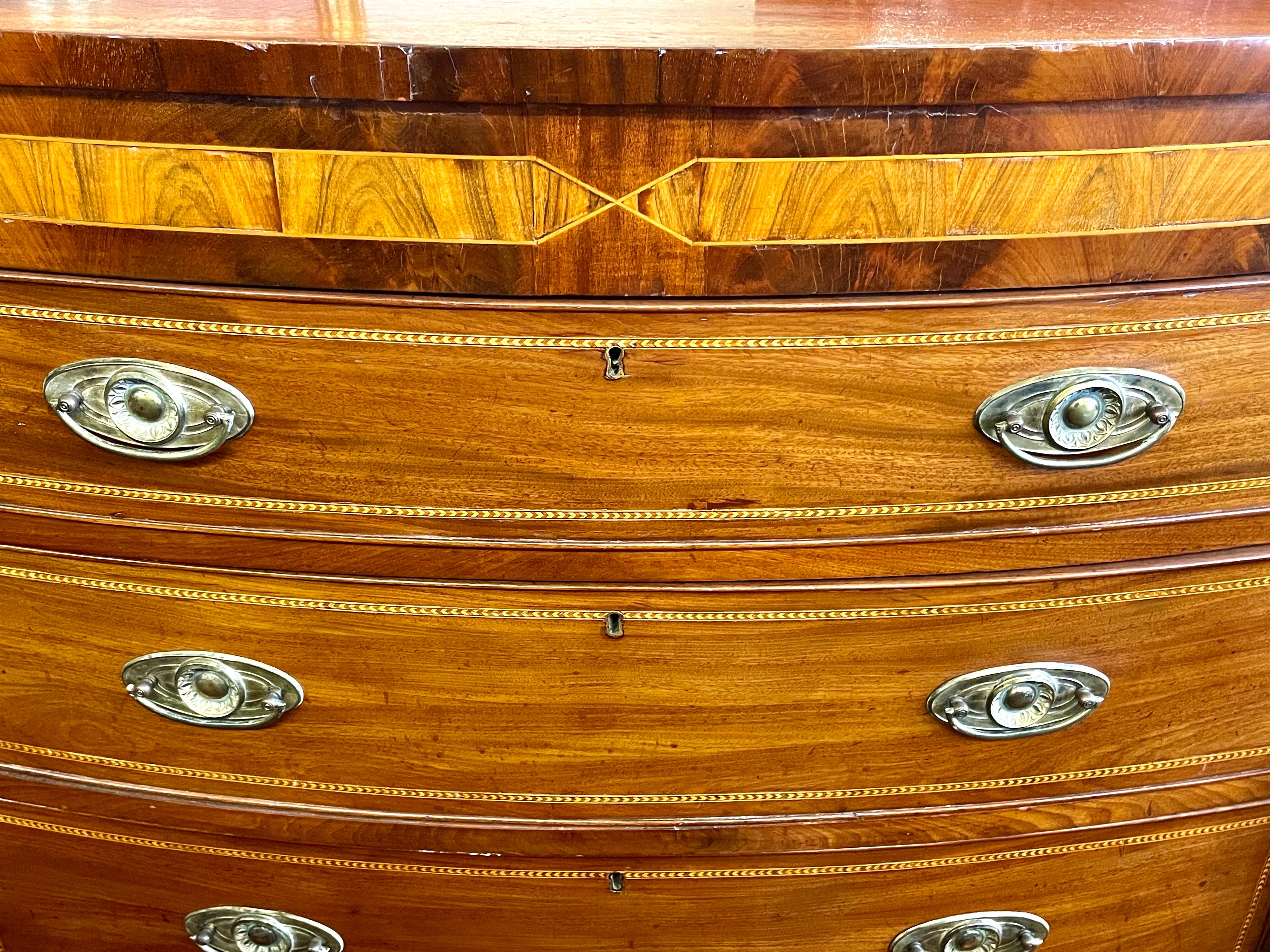 Rare early 19th century American Late Empire inlaid mahogany Bowfront Chest For Sale 8