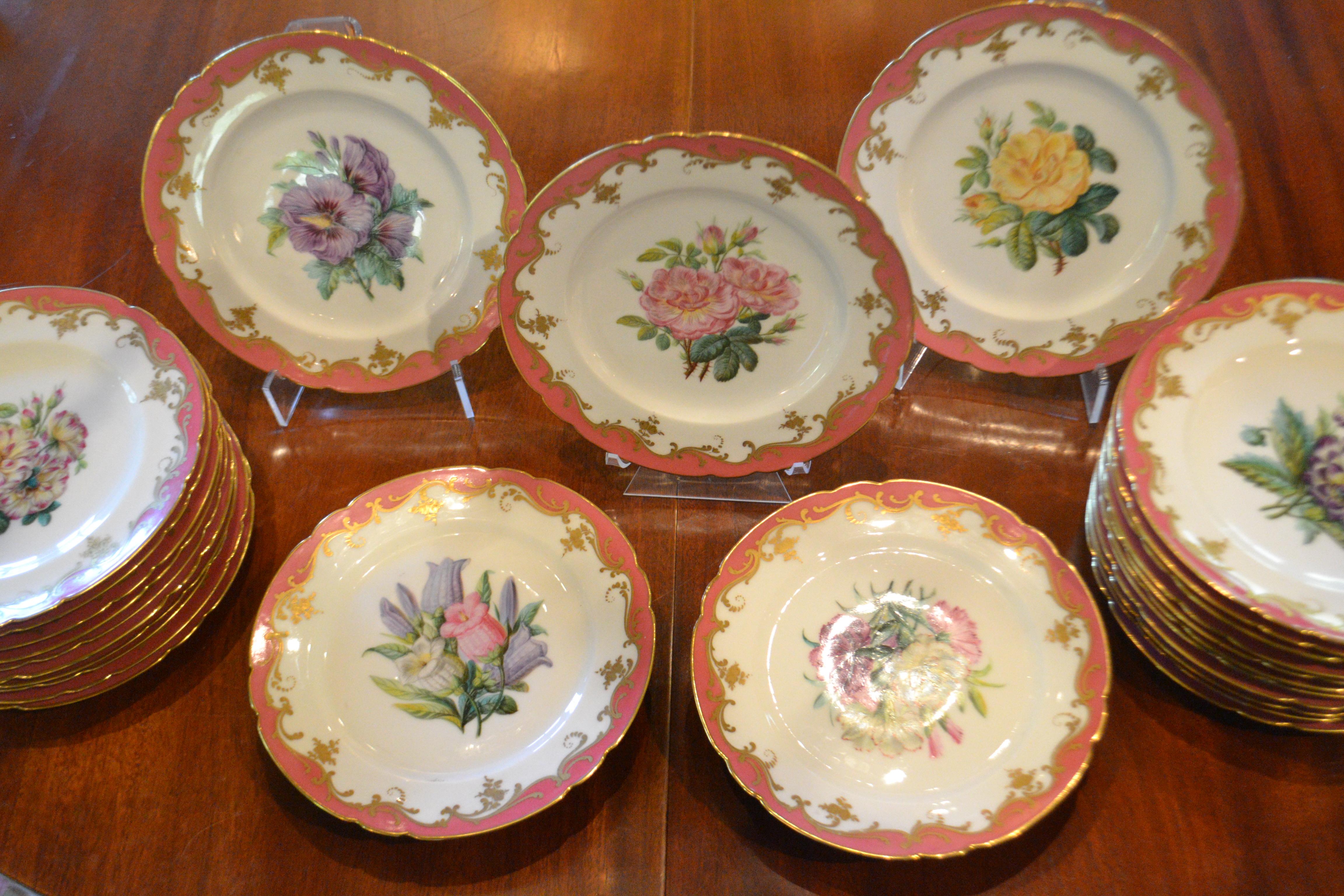 Hand-Painted Rare Early 19th Century Paris Botanical Pink Porcelain Service for 24 For Sale