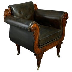 Raro sillón de bergere de tejo de la Regencia de principios del siglo XIX