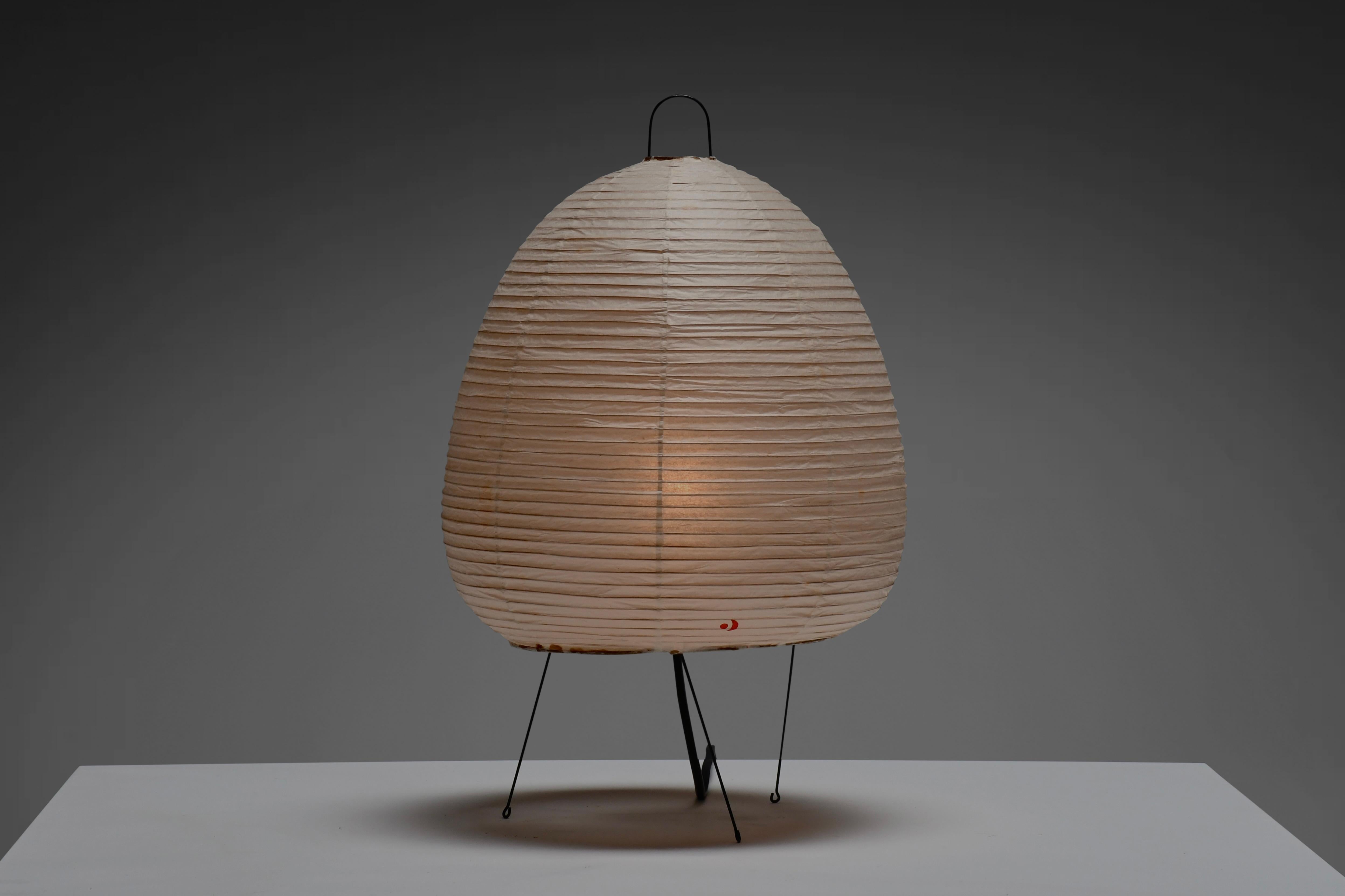 Metal Rare Early 1A Akari Table Lamp by Isamu Noguchi for Ozeki, 1952 For Sale