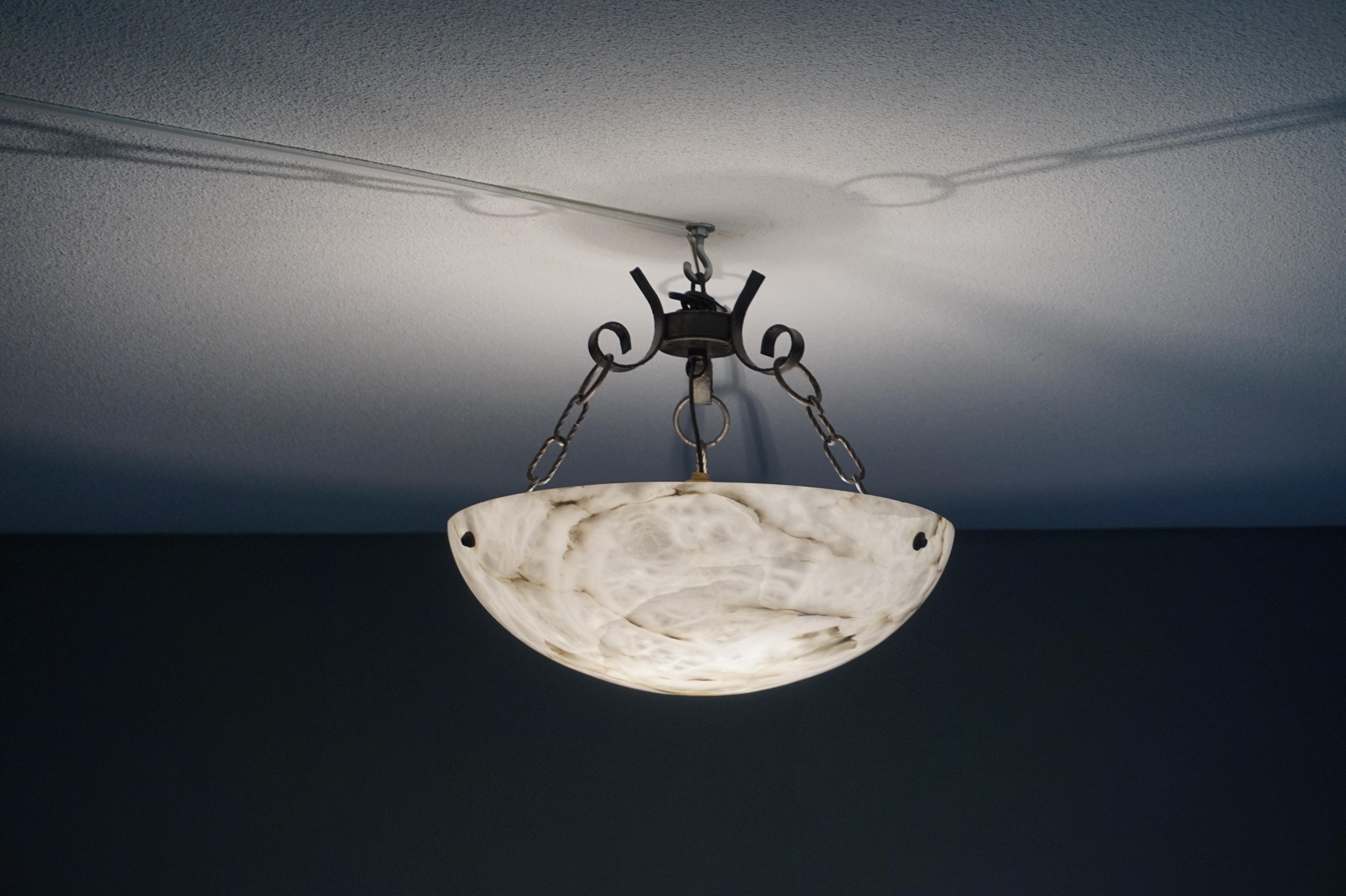 Wonderful shape and condition Art Deco light fixture.

If you are looking for a stylish and beautiful Art Deco light fixture to grace your living space then this Dual purpose ceiling lamp could be yours to enjoy soon. Thanks to the practical size
