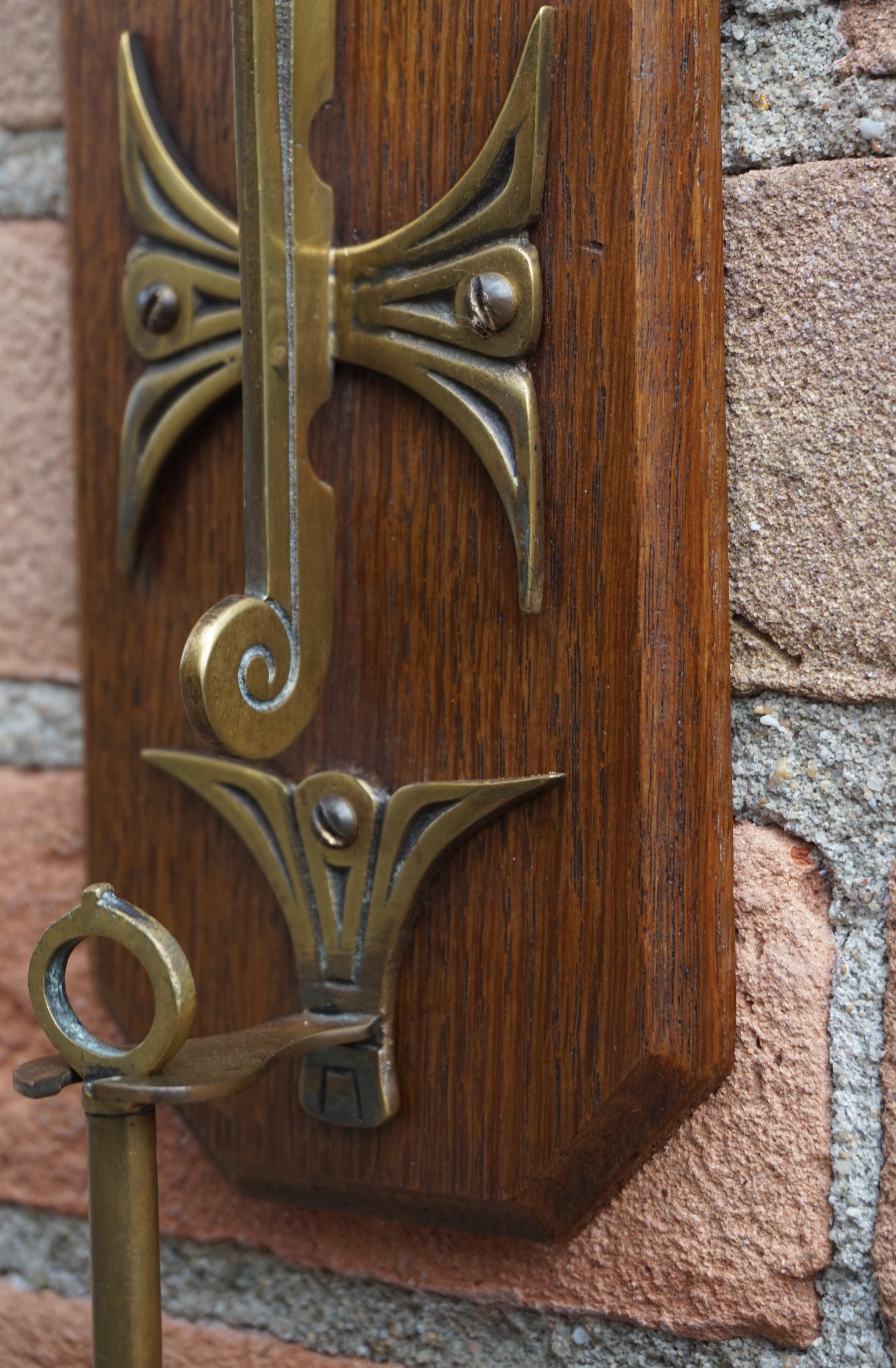 Arts and Crafts Rare Early 20th Century Brass & Oak Arts & Crafts House Gong for Wall Mounting