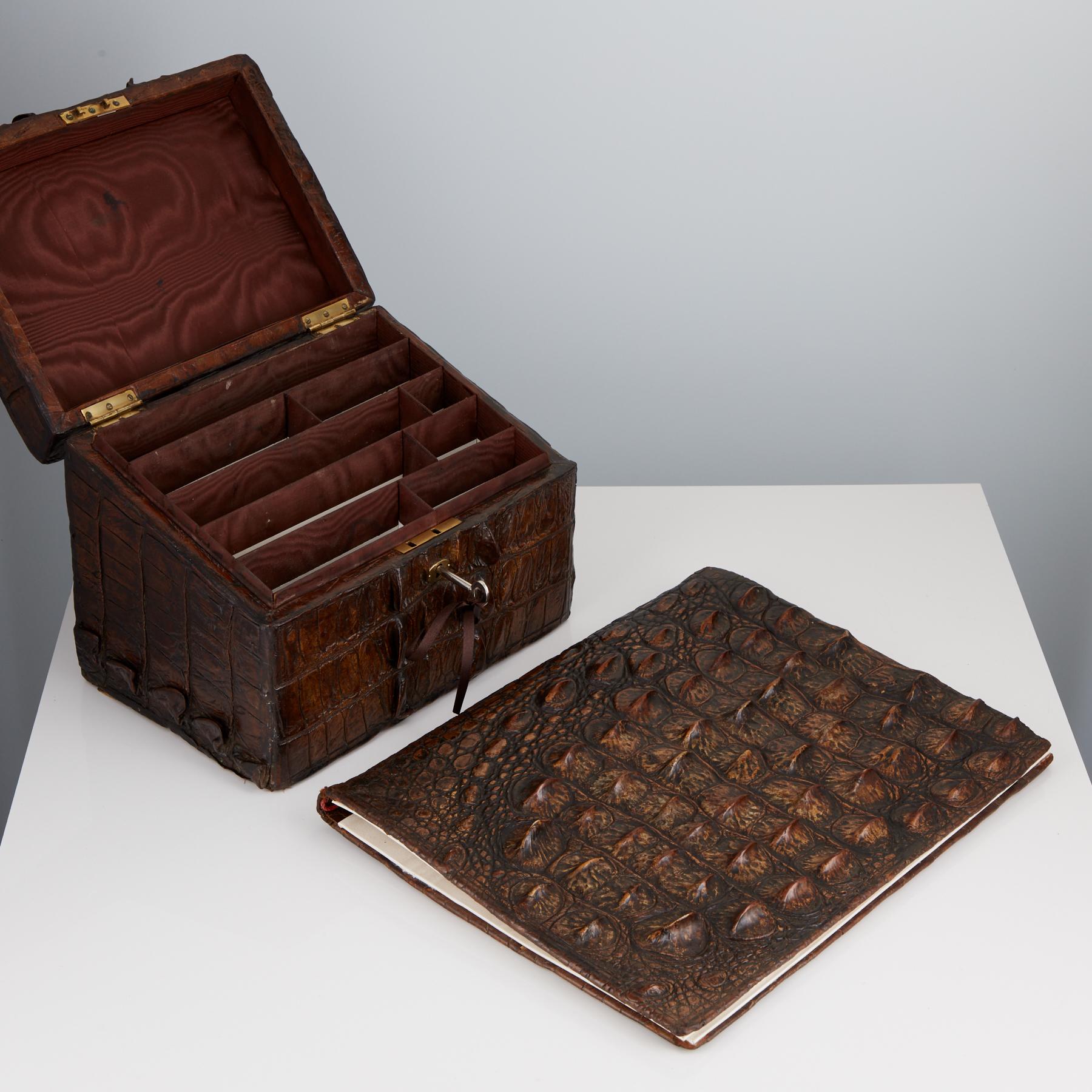 Crocodile Antique Early 20th Century Desk Set by Thornhill & Co London Circa 1910 For Sale