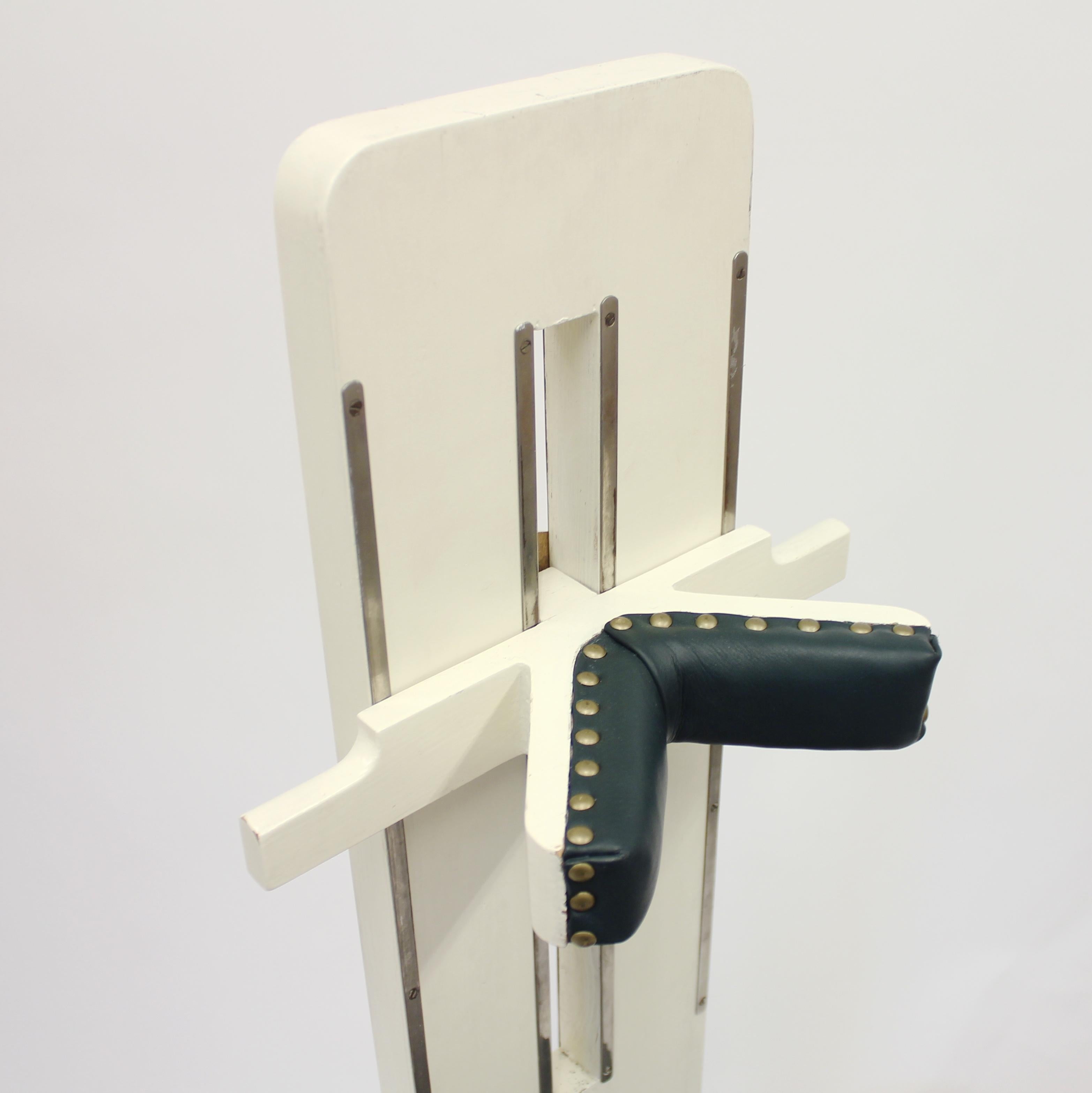 Rare Early 20th Century Dentist Chair, ca 1930s For Sale 3