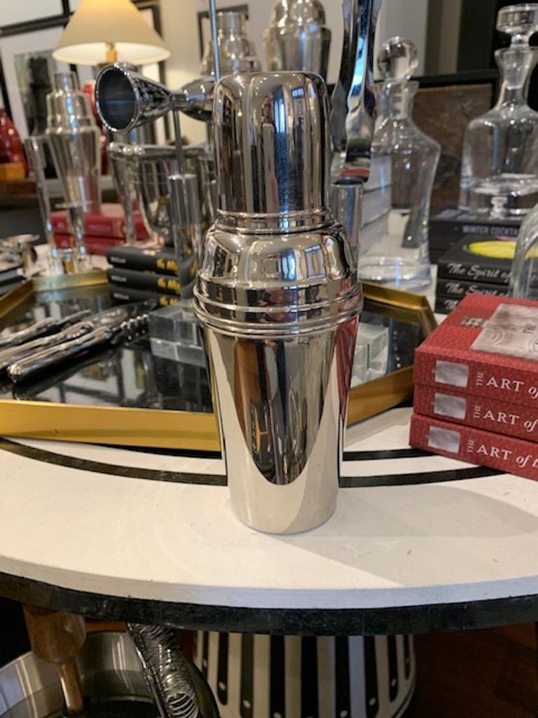 An extremely rare German silver plated cocktail Shaker with double flask that dates from the 1930s. Excellent condition.