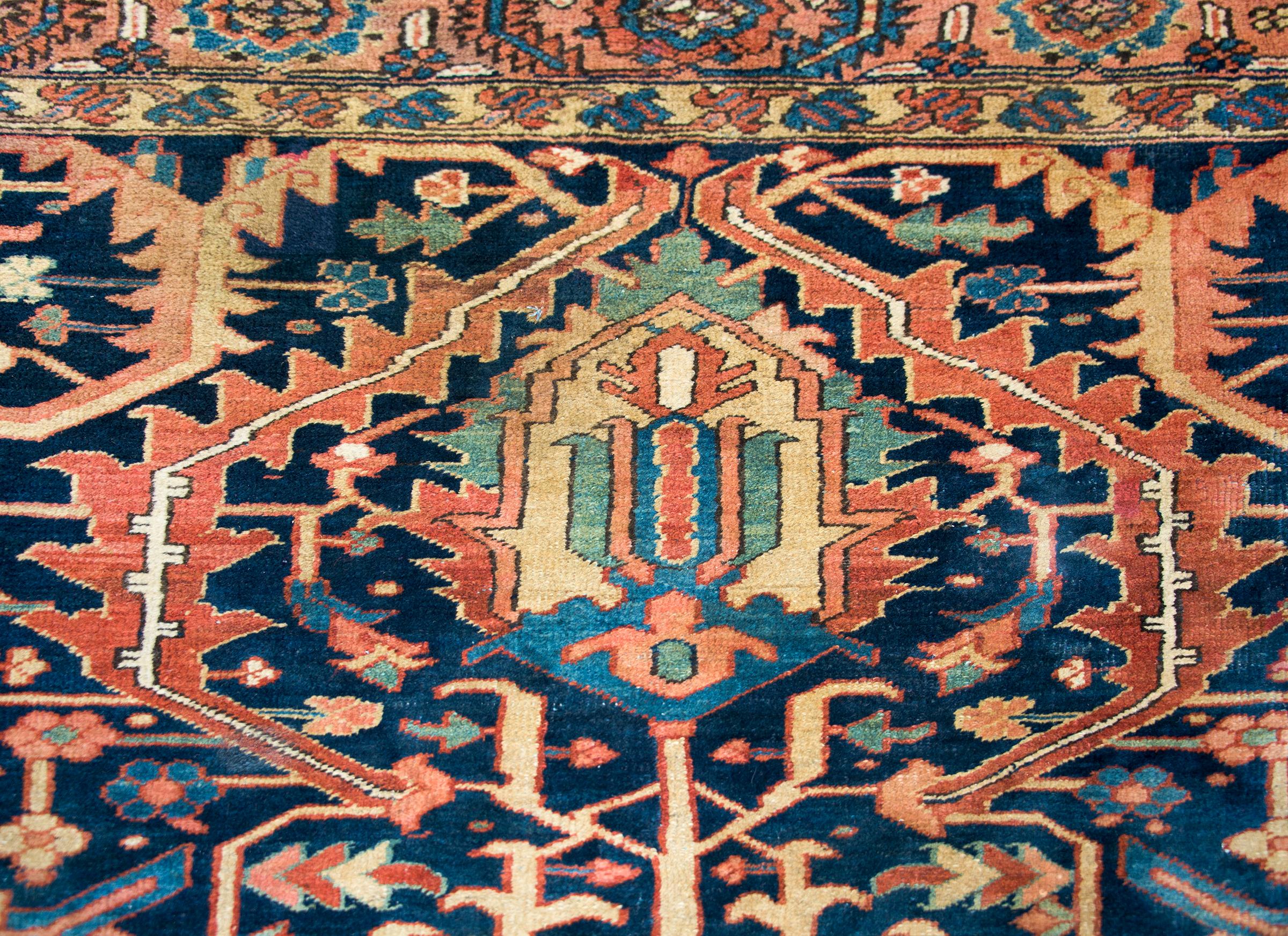 Rare Early 20th Century Persian Heriz Rug In Good Condition For Sale In Chicago, IL