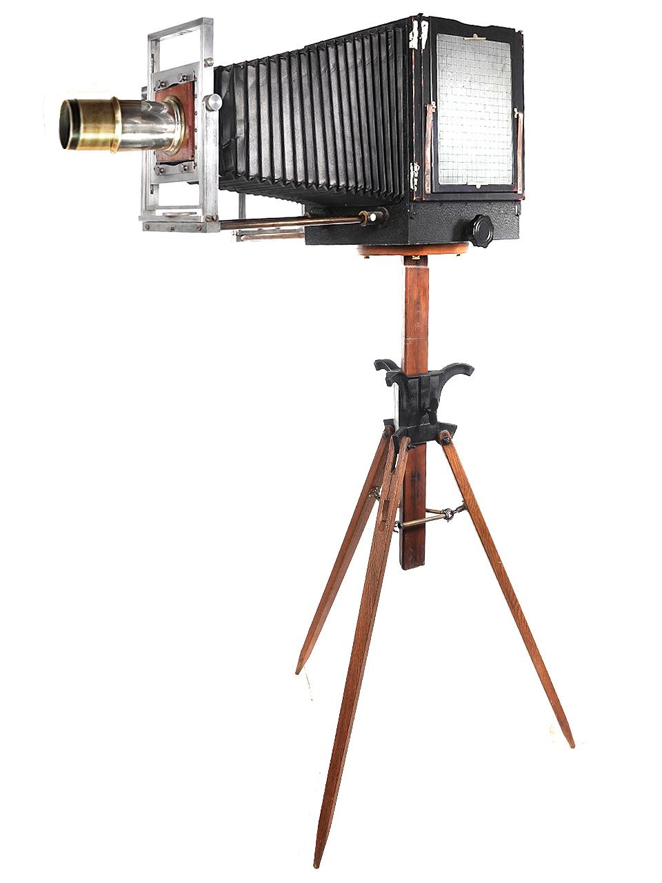 Aluminium Rare appareil photo double Bellows du début 8x10 en vente
