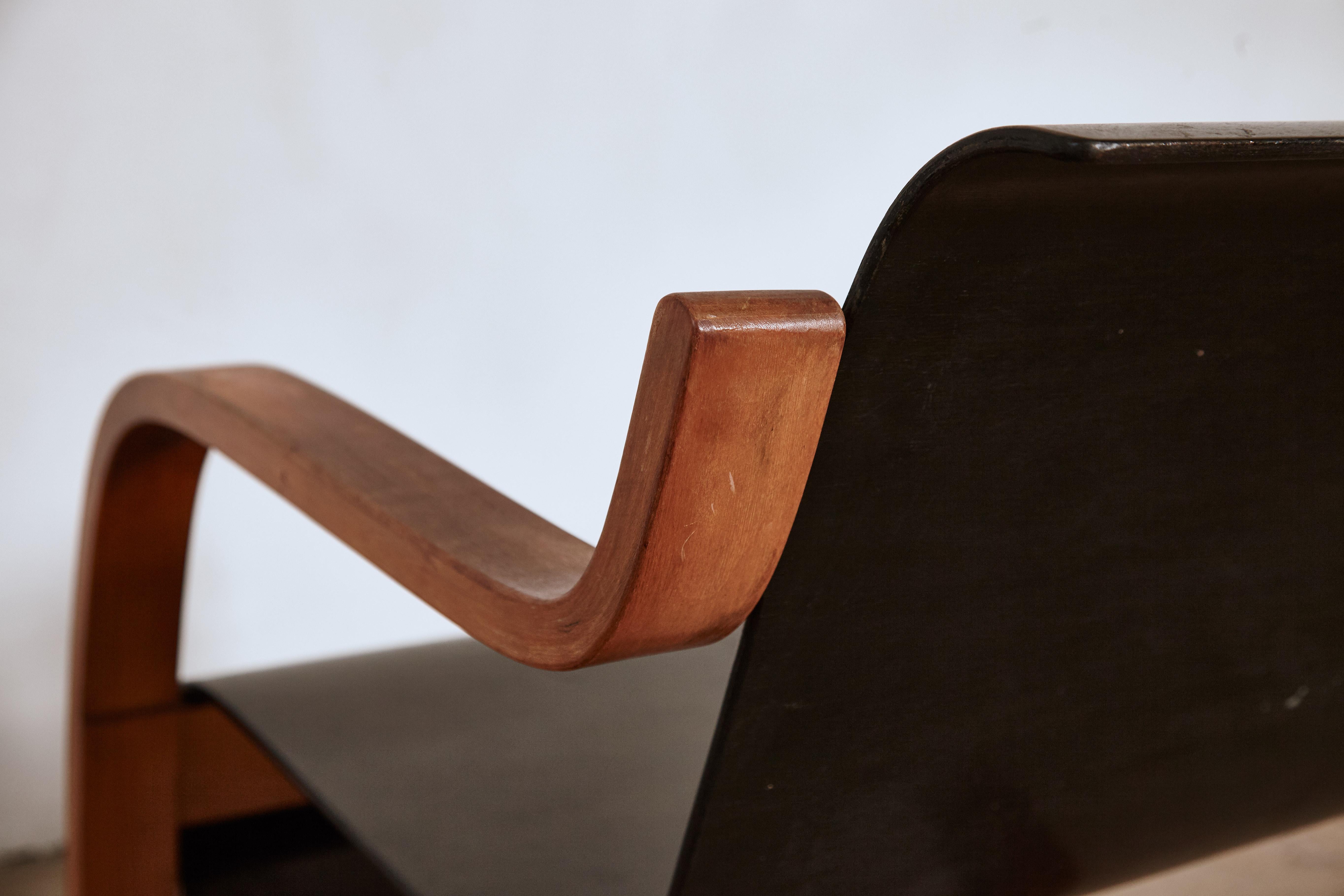 Alvar Aalto fauteuils en porte-à-faux rares modèle 31/42 des débuts de sa carrière, Finlande, années 1930 en vente 6