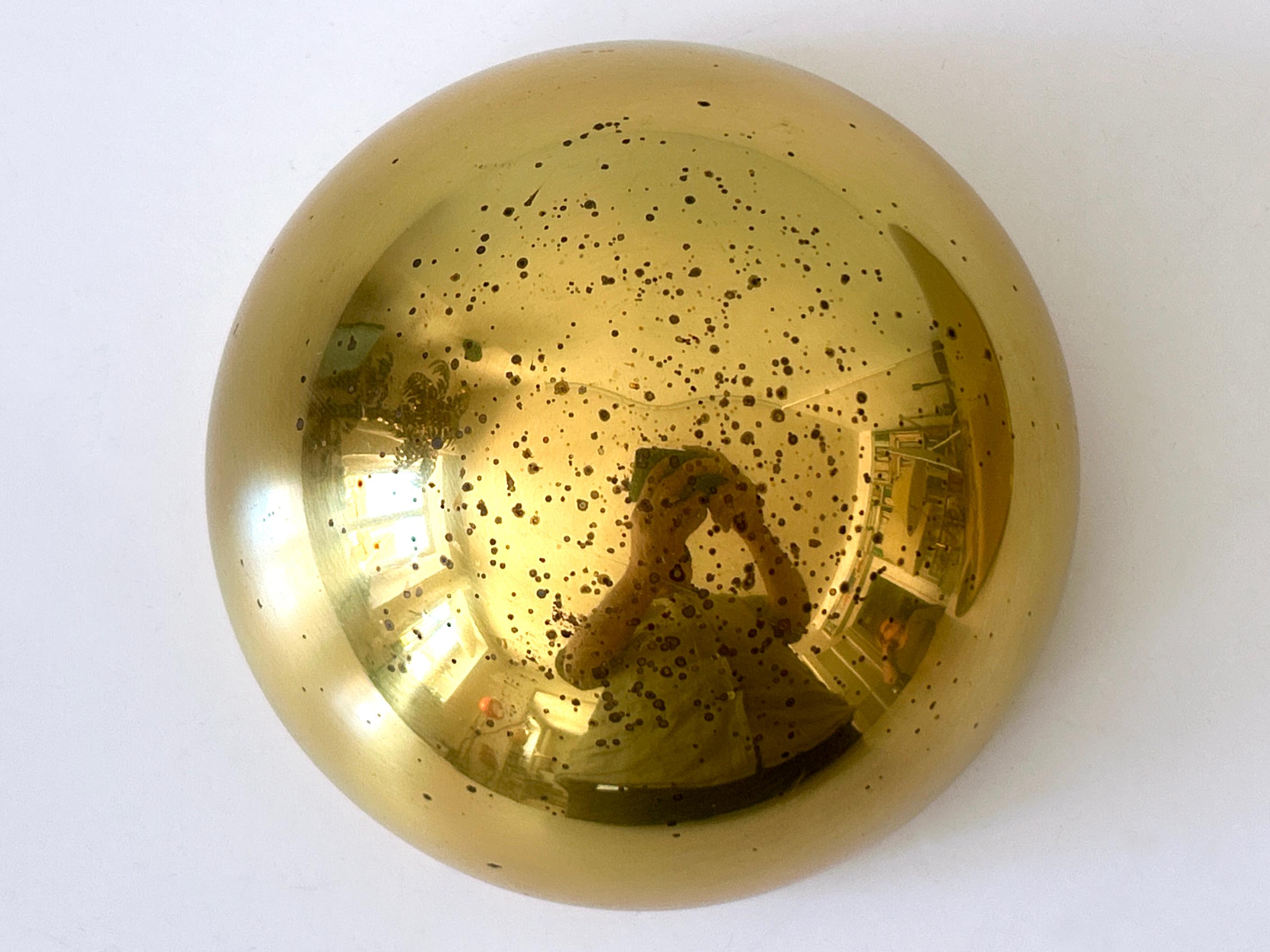 Rare lampe suspendue à contrepoids en laiton 'Onos 55' par Florian Schulz 1960s en vente 10