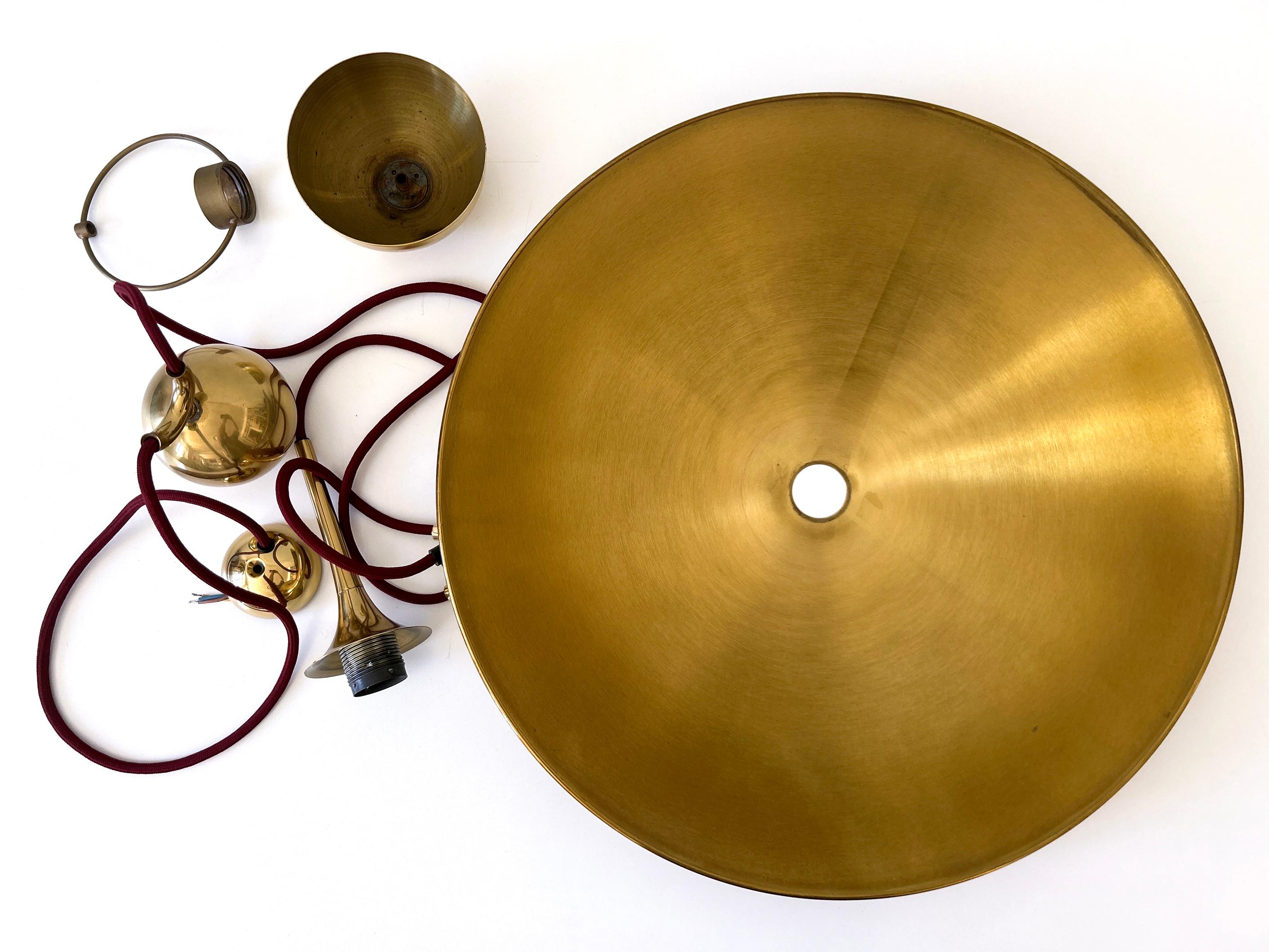 Rare lampe suspendue à contrepoids en laiton 'Onos 55' par Florian Schulz 1960s en vente 12