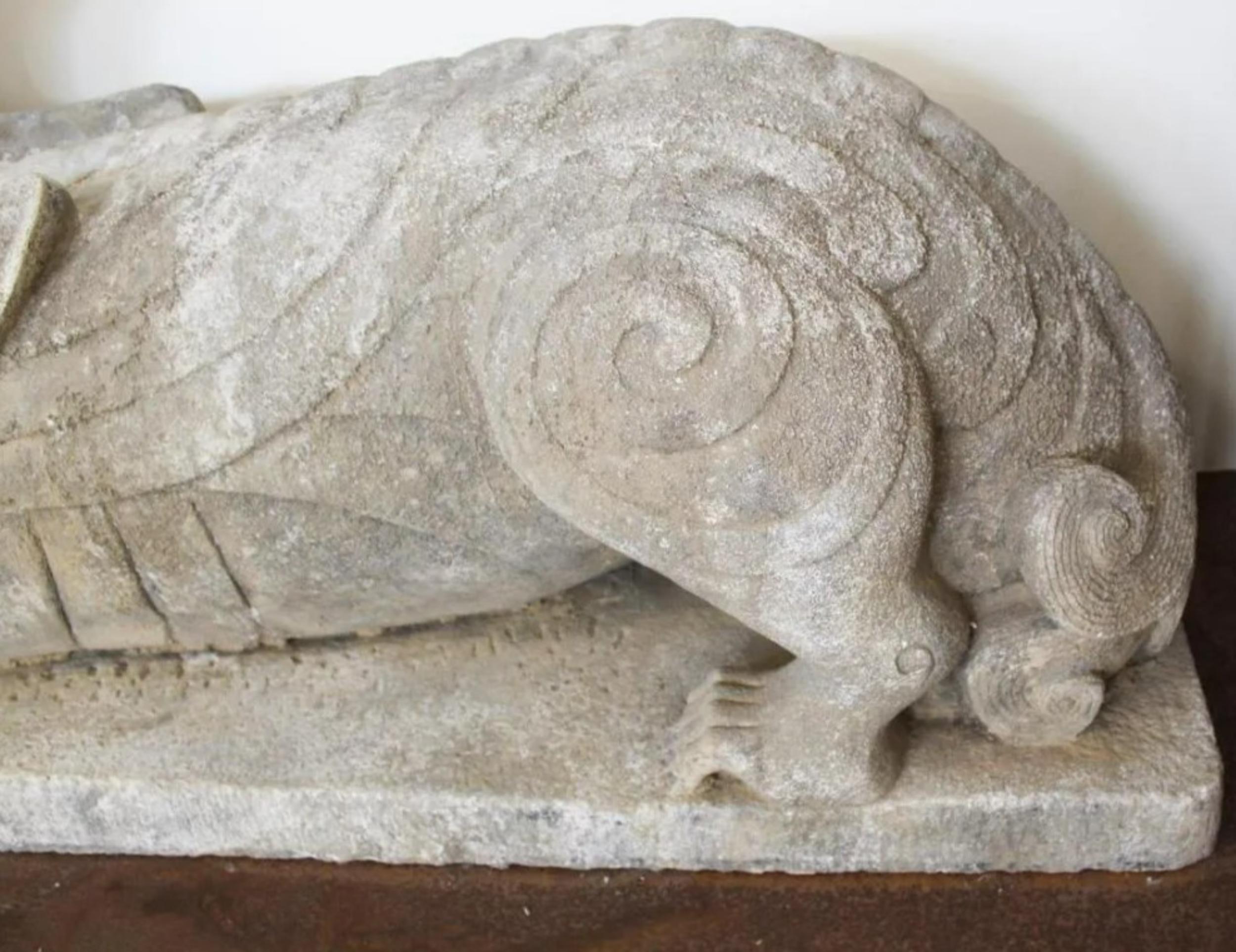 Pierre Rare gardien de tombe en pierre calcaire de Chine ancienne - Tianlu en vente