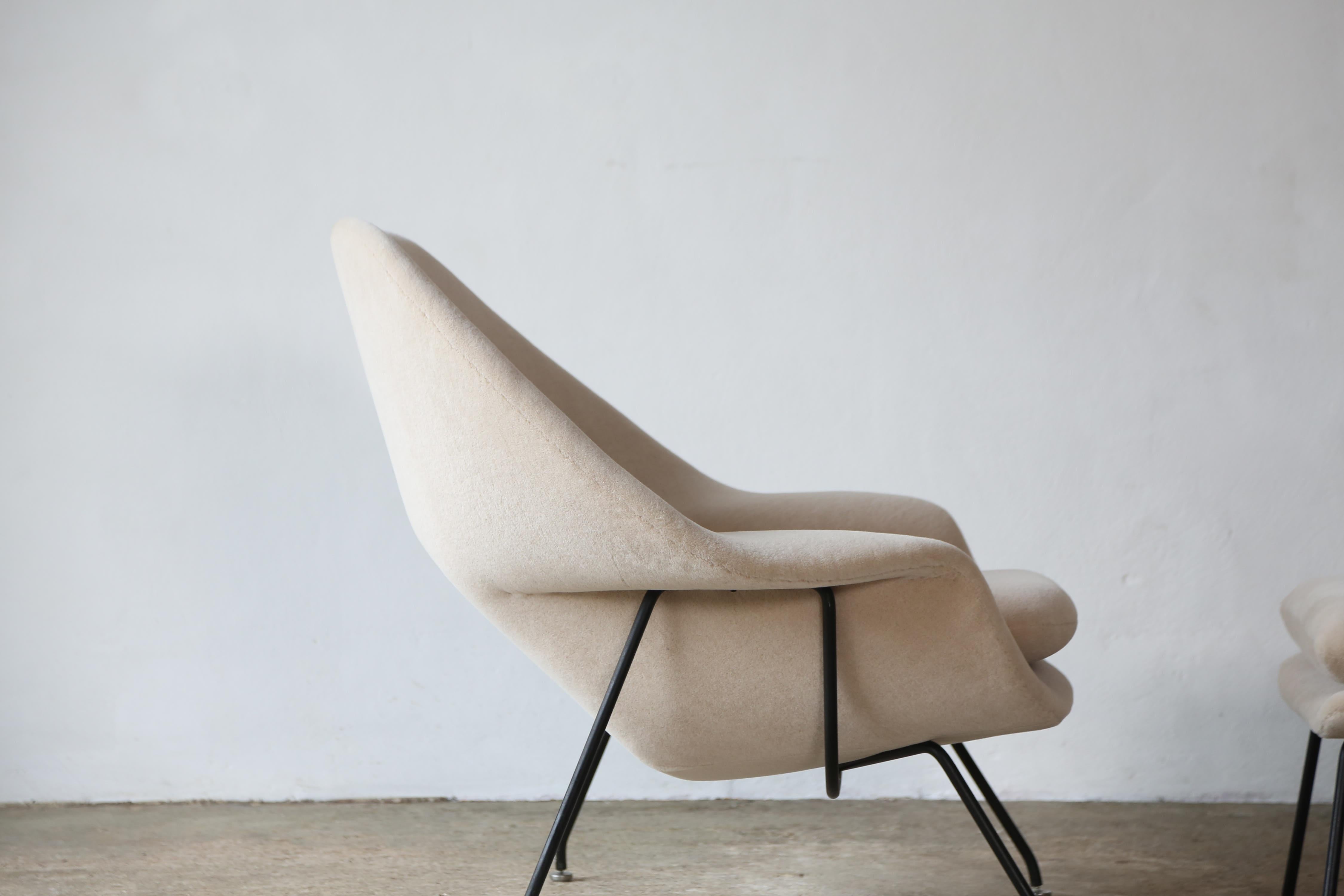 20th Century Rare Early Eero Saarinen Womb Chair and Ottoman, Knoll, USA, 1950s For Sale