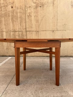 Raro tavolo da pranzo allungabile Ercol della metà del secolo scorso anni '50