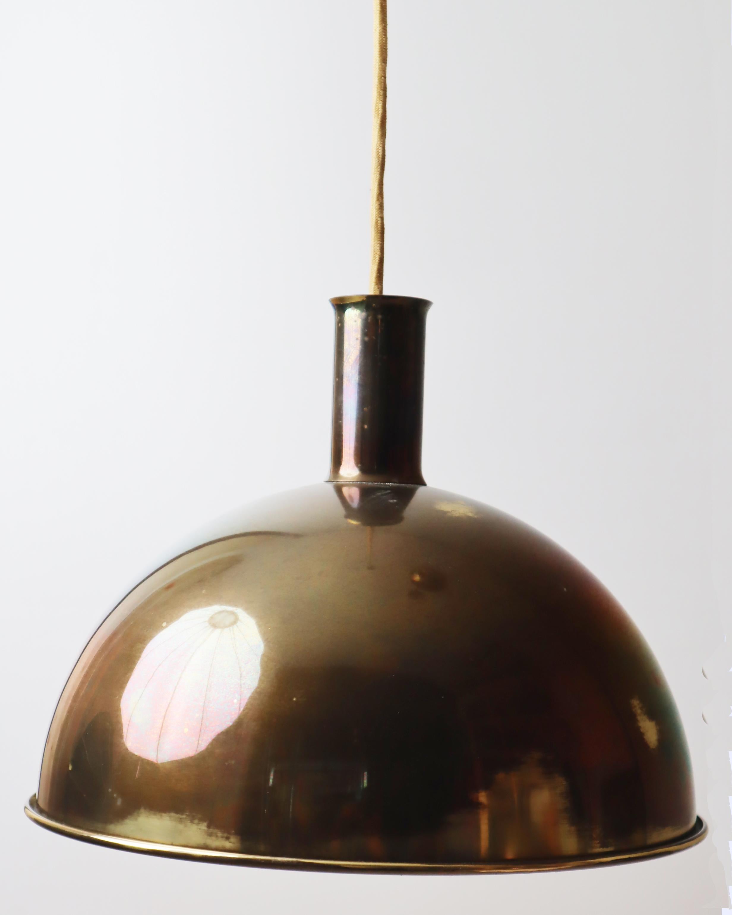 Early Florian Schulz Double Duos Counterweight Pendant Lamp in Solid Brass In Good Condition In Hannover, DE