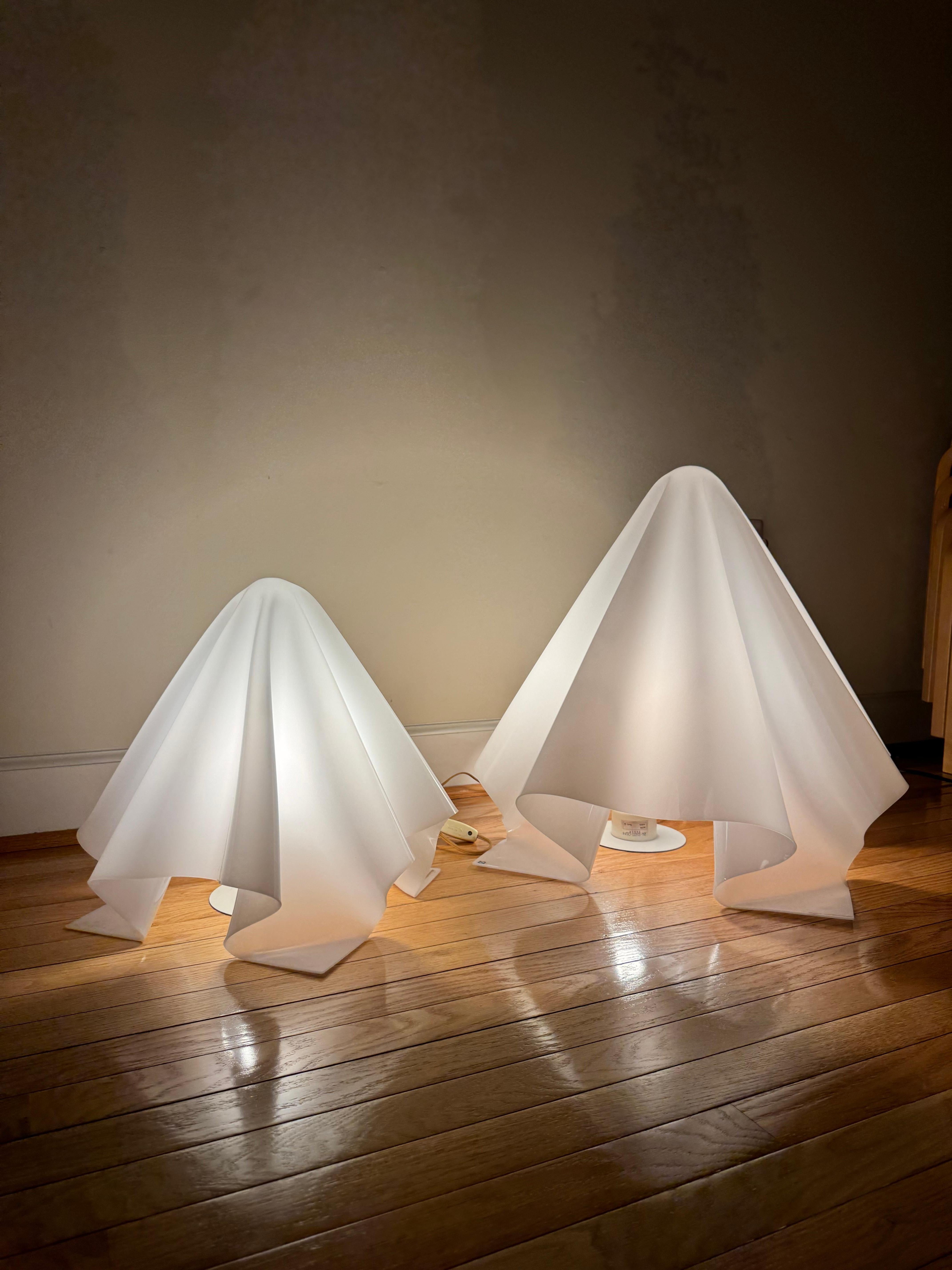 Rare early K-series (Oba- Q/Ghost) table lamp by Shiro Kuramata (Medium size) For Sale 1