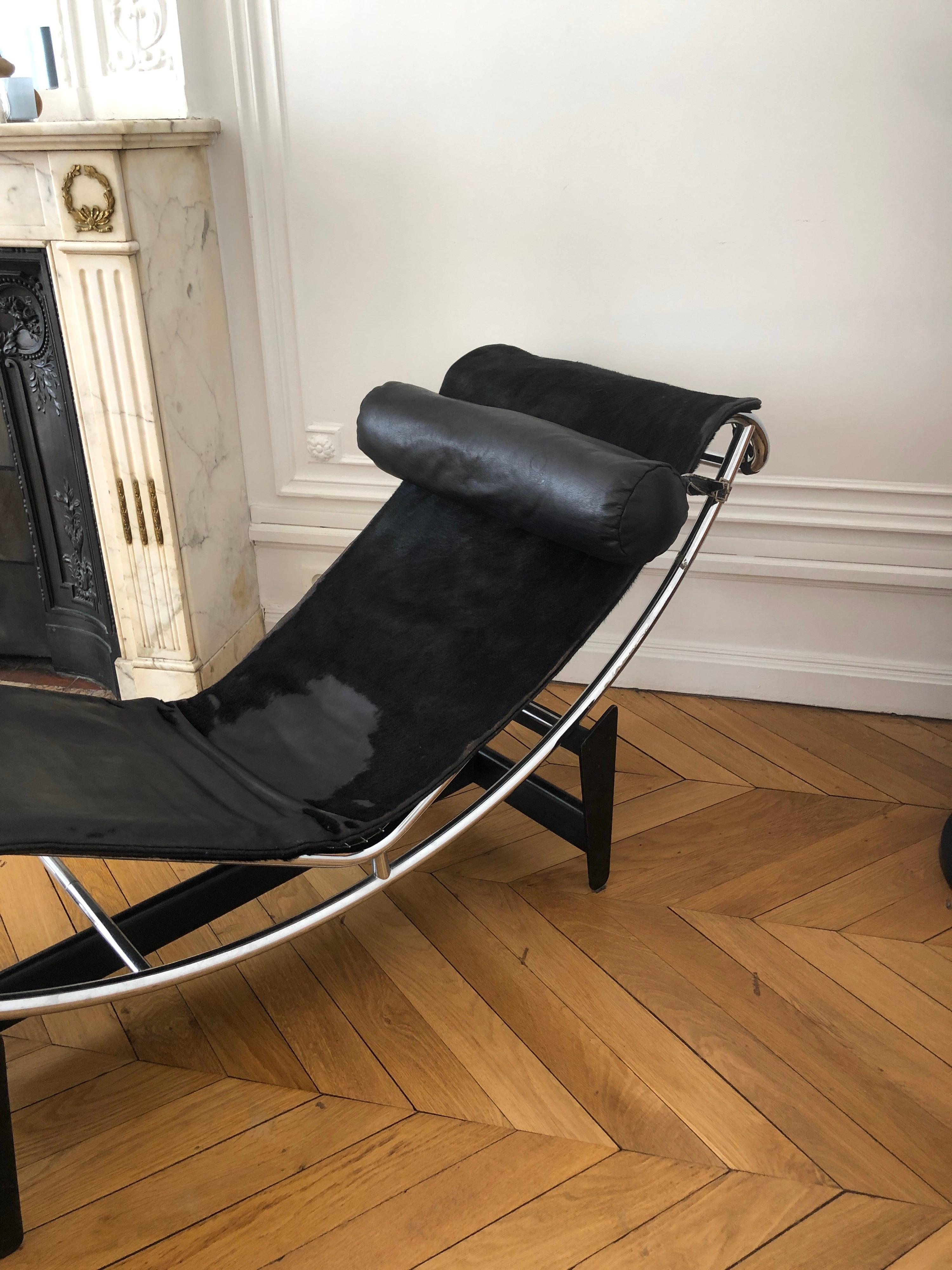 20th Century Rare Early Le Corbusier LC4 Chaise Lounge Cassina Signed Nr. 737, 1960s For Sale