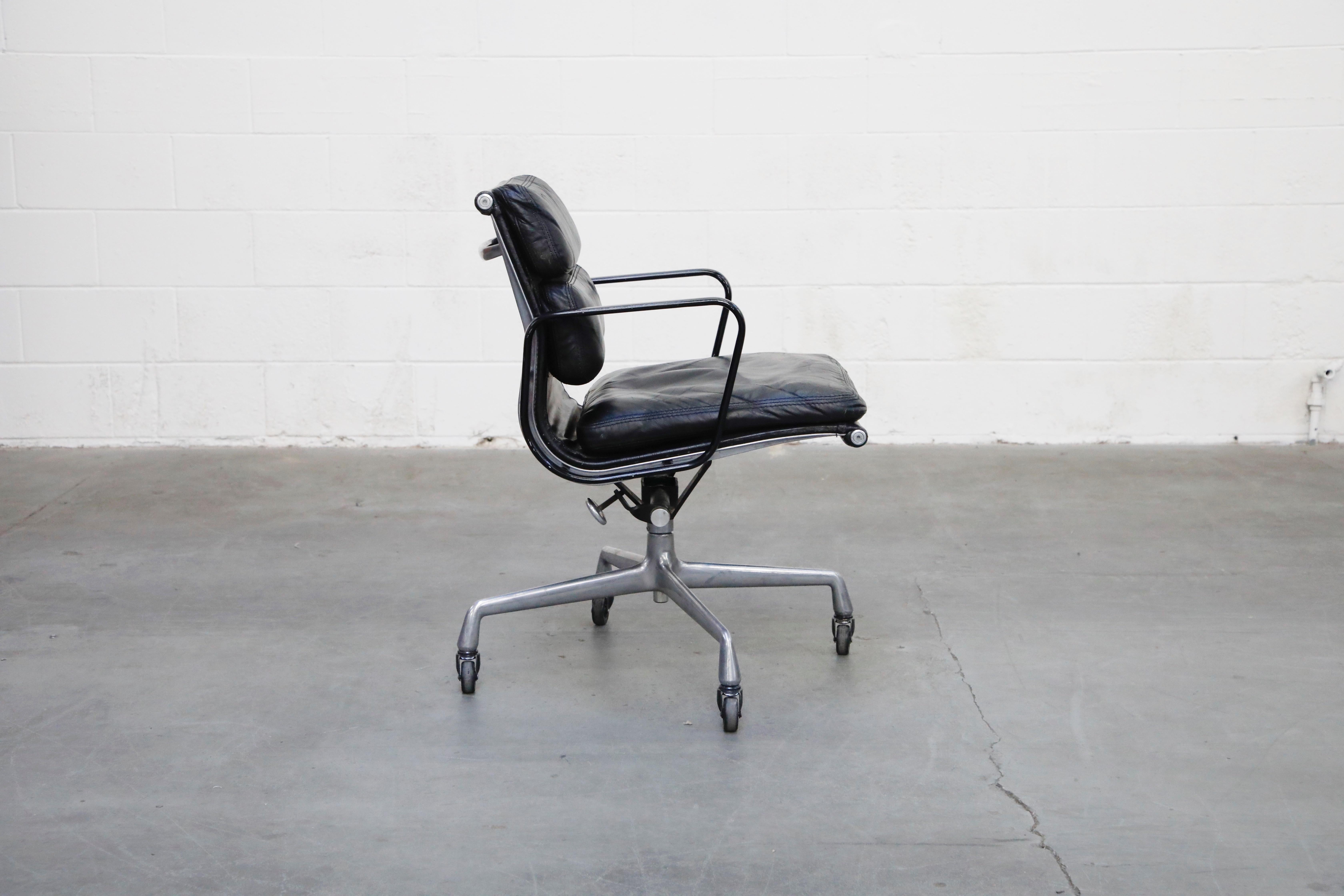 Rare Early Production Eames Soft Pad Chair by Herman Miller, Signed & Dated 1976 In Good Condition In Los Angeles, CA