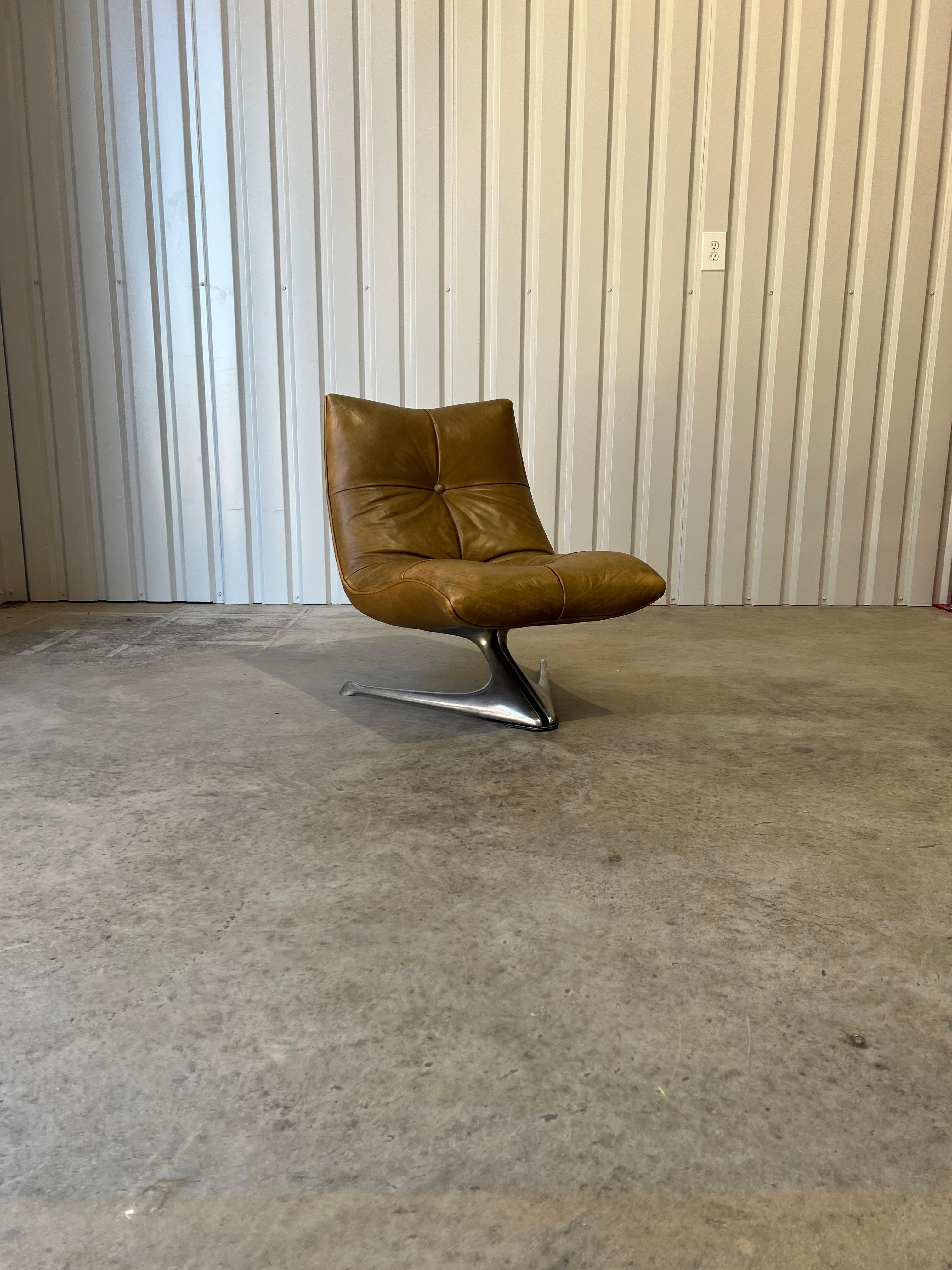 Raro sillón de cuero 