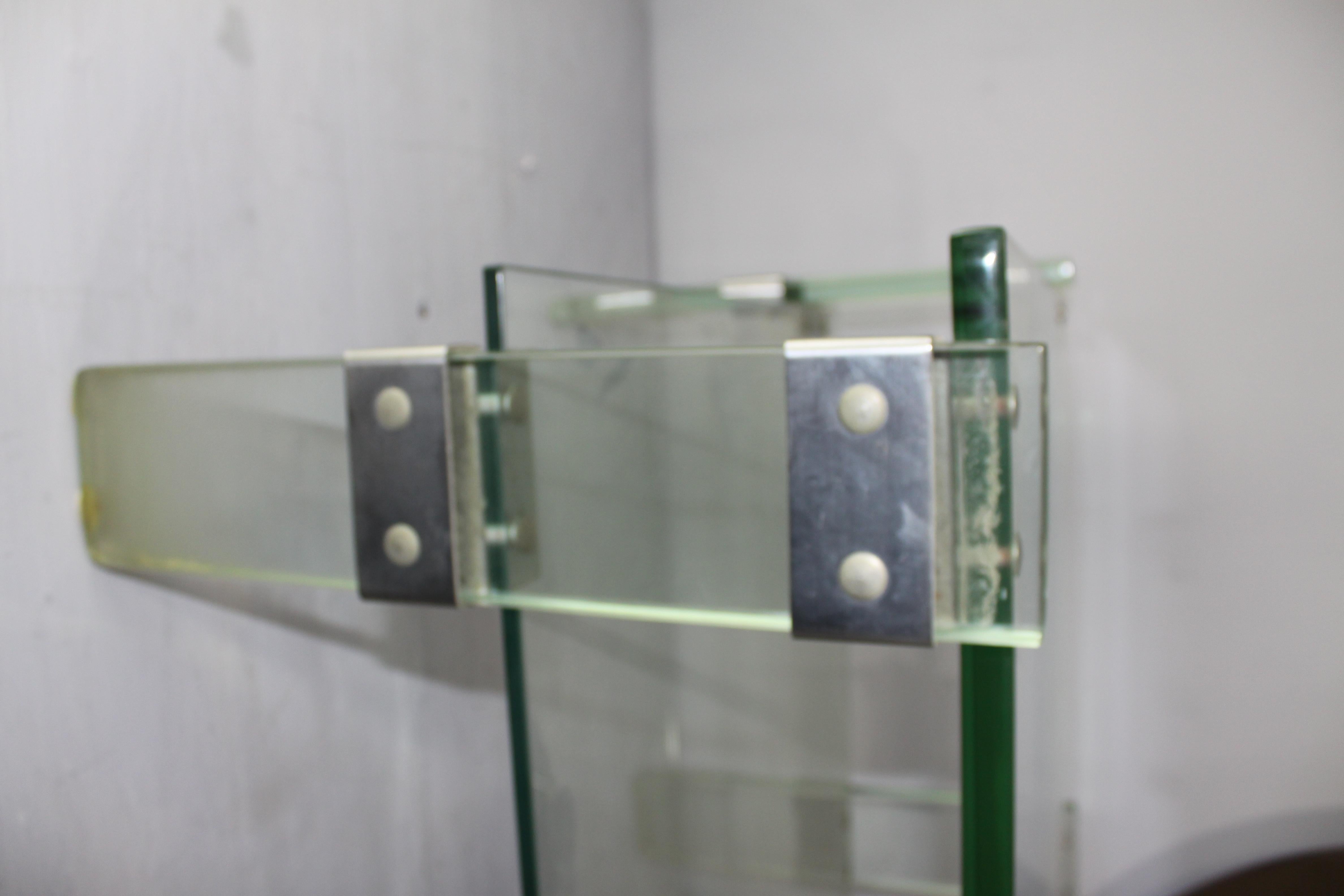 rare early Radice glass end table all in saint gobain glass In Good Condition In Medesano, Parma