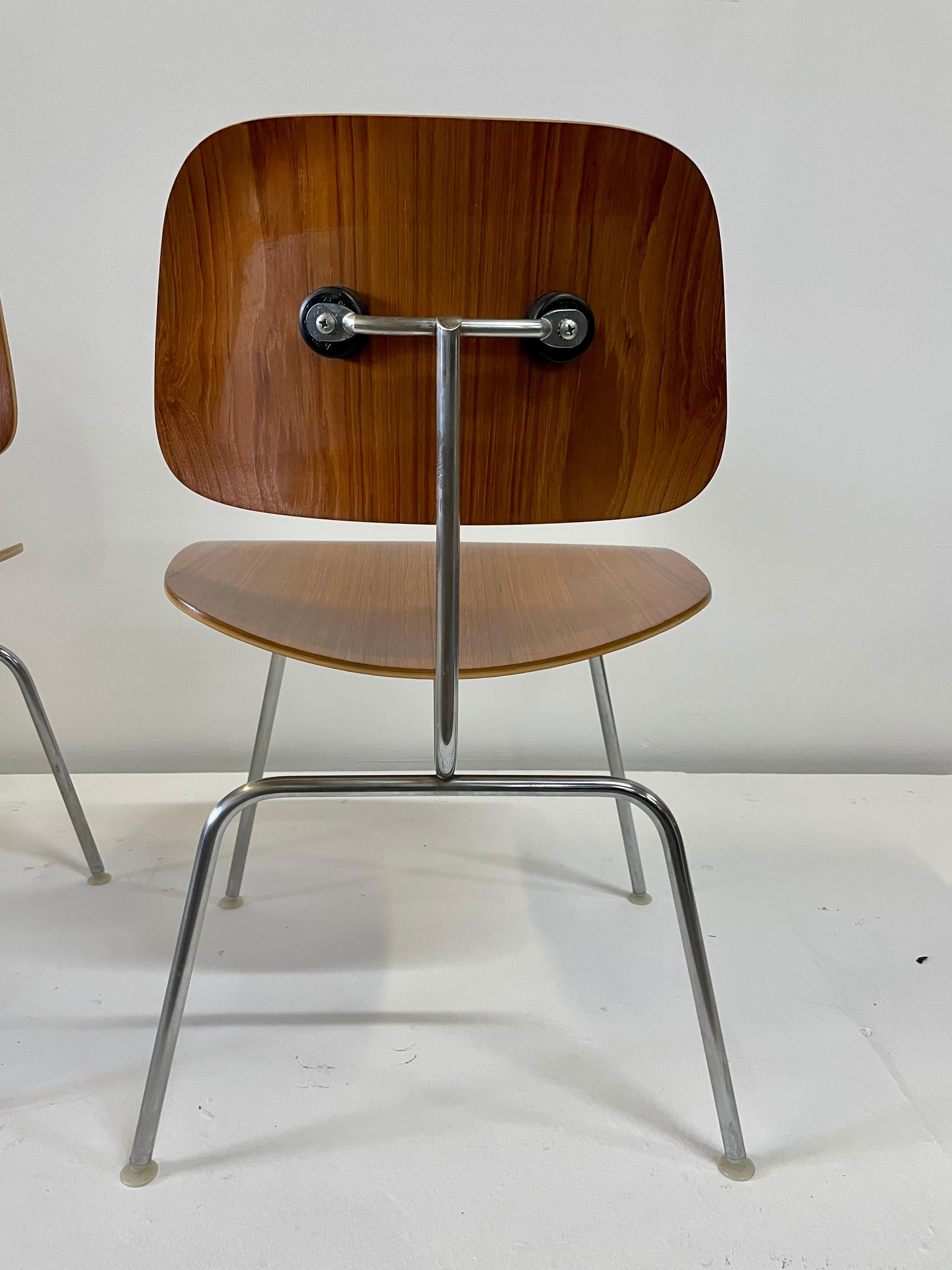 American Rare Early Set of Charles and Ray Eames for Herman Miller Chairs in Zebrawood For Sale