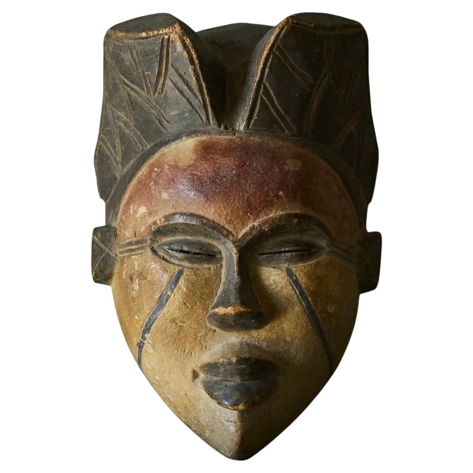 Rare Early to Mid 20th Century African Bena Lulua Mask Kasai Region