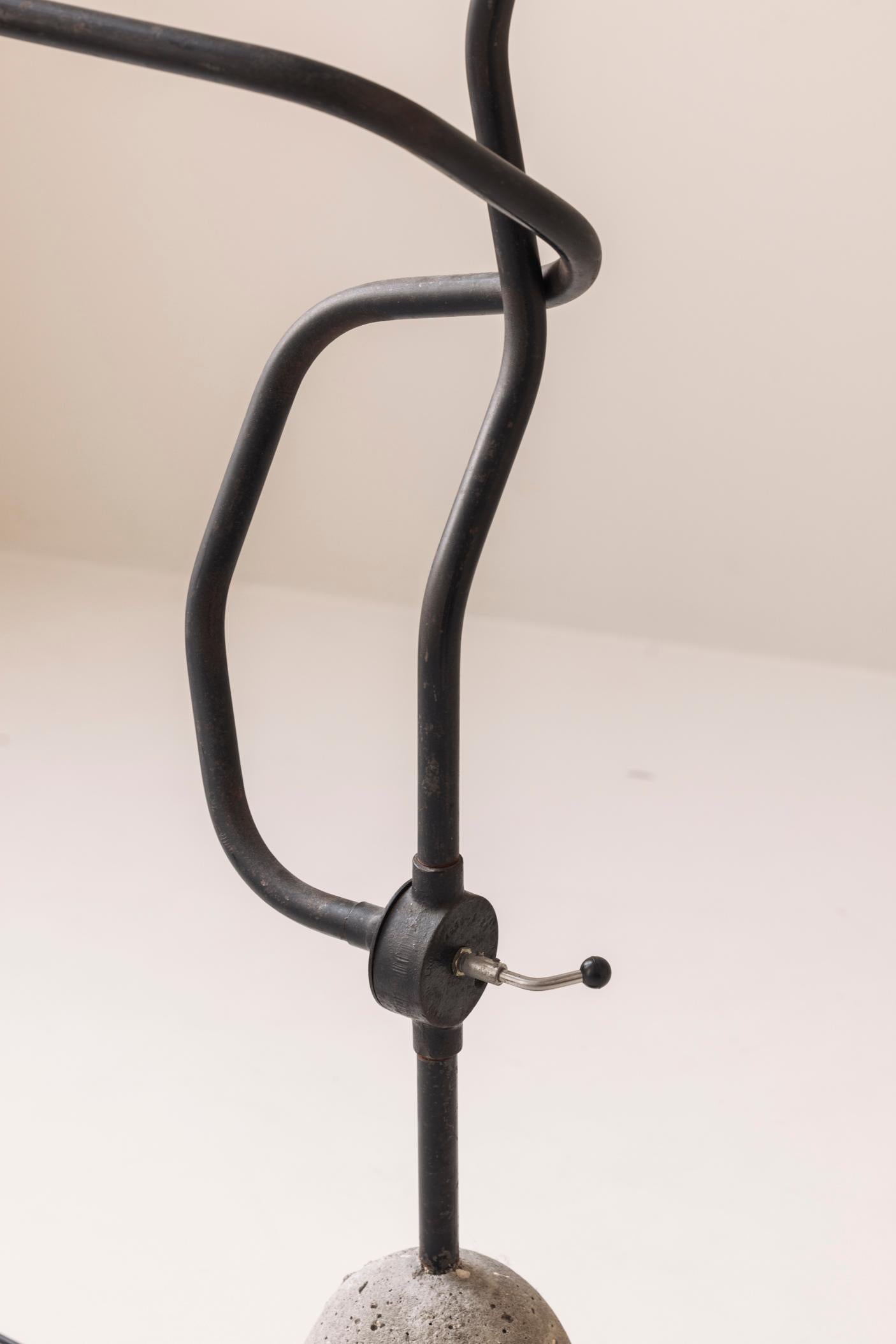 Rare lampadaire 'Tree' de Ron Arad pour One Off Ltd, vers 1984. en vente 4