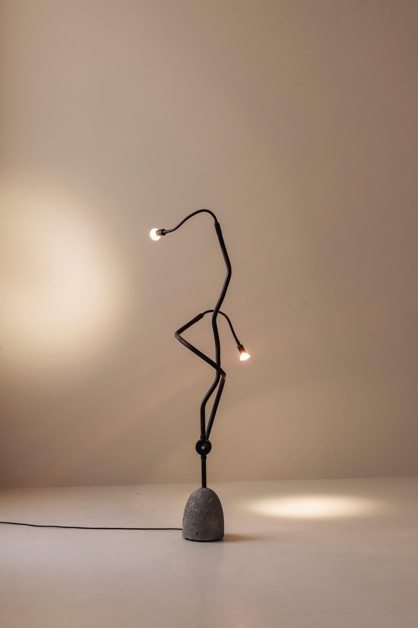 Rare lampadaire 'Tree' de Ron Arad pour One Off Ltd, vers 1984. en vente 7