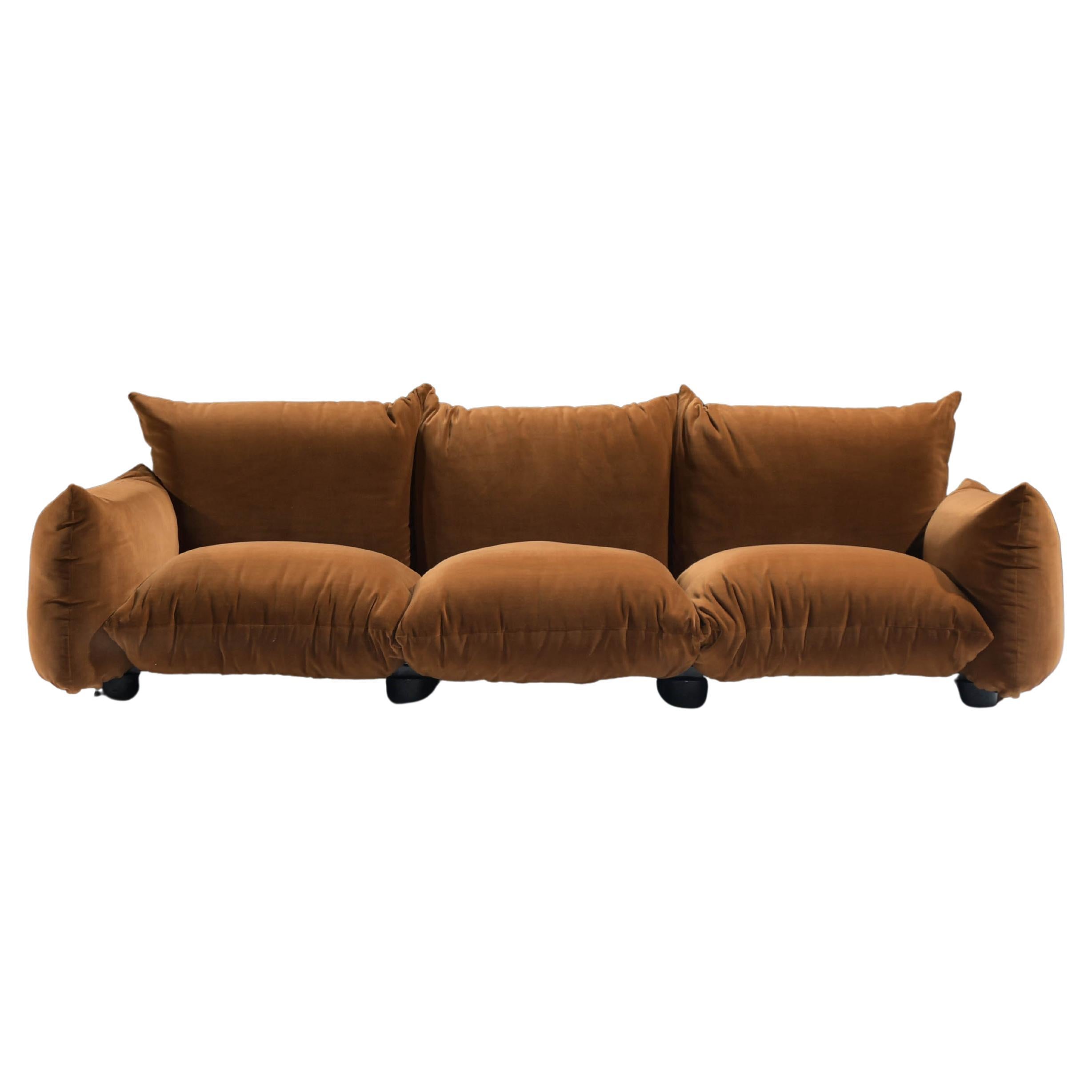 Rare Early Vintage Marenco Sofa in velvet by Mario Marenco for Arflex Italy For Sale