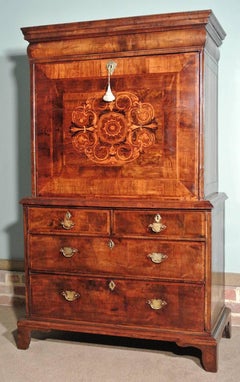 Rare Early Walnut and Marquetry Scriptor Escritoire, circa 1715